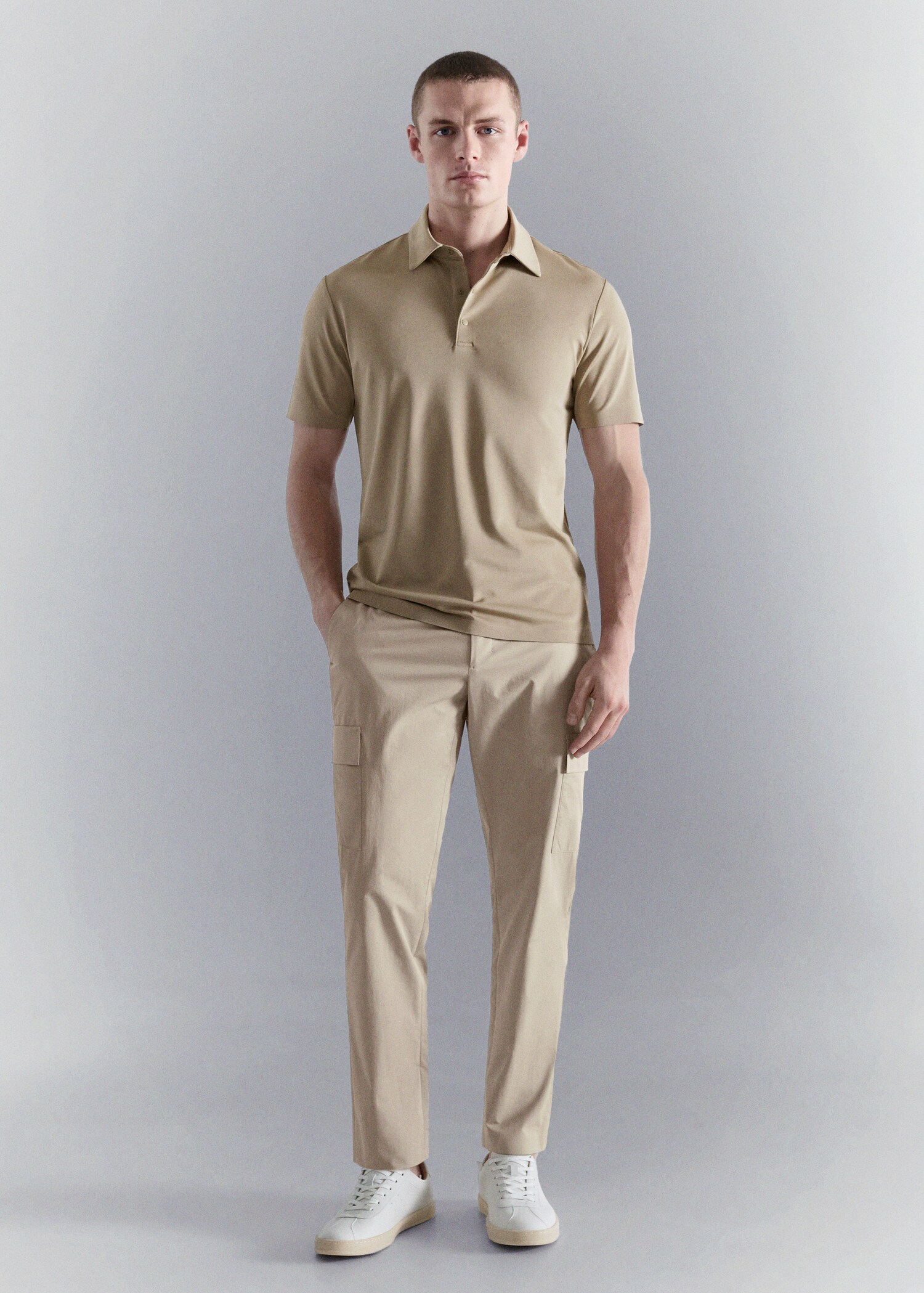 Pantalón cargo slim fit comfort stretch - Plano general