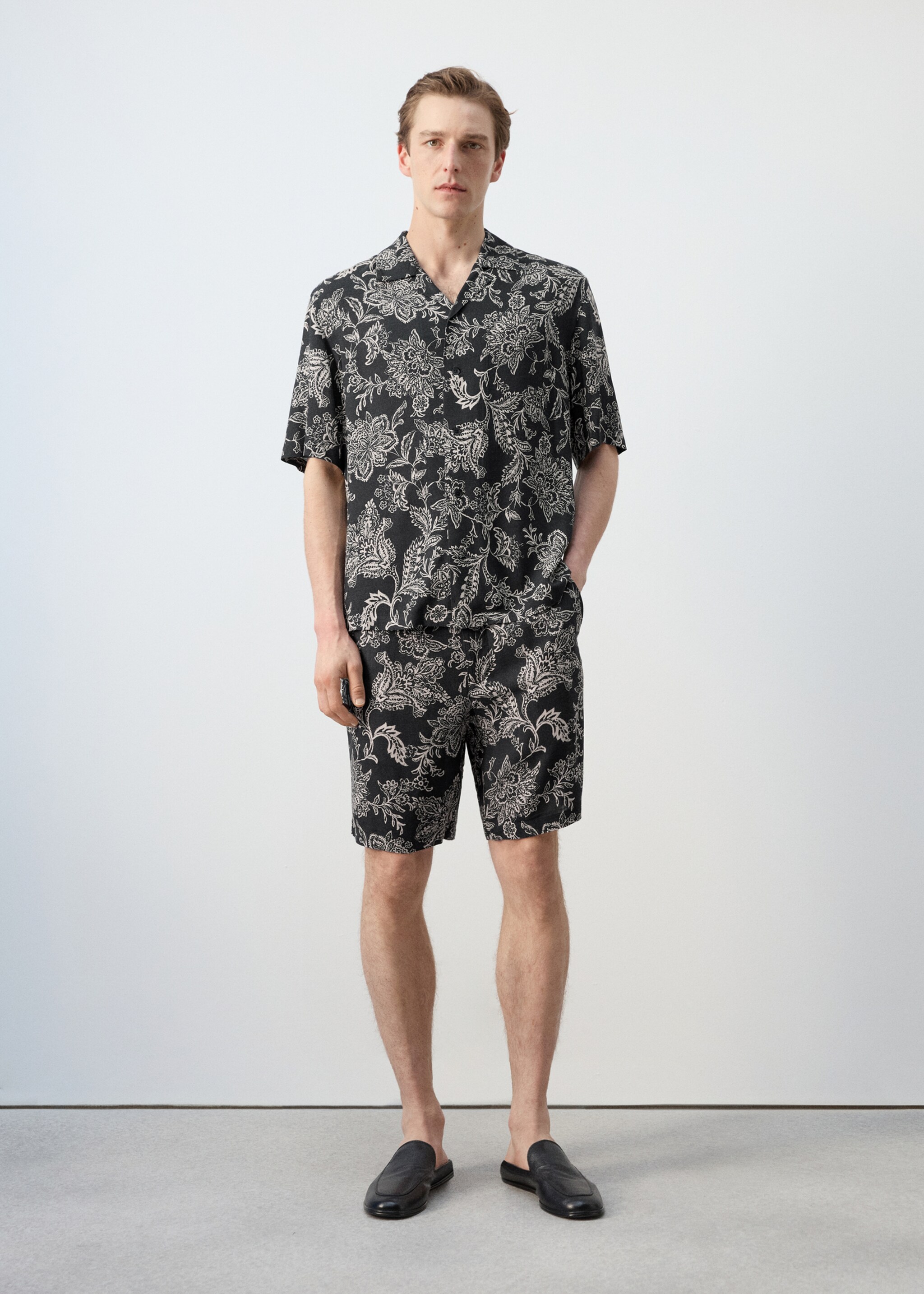 Gemustertes Regular-Fit-Hemd - Allgemeine Ansicht, Schwarz. Ref: 27047898-00.