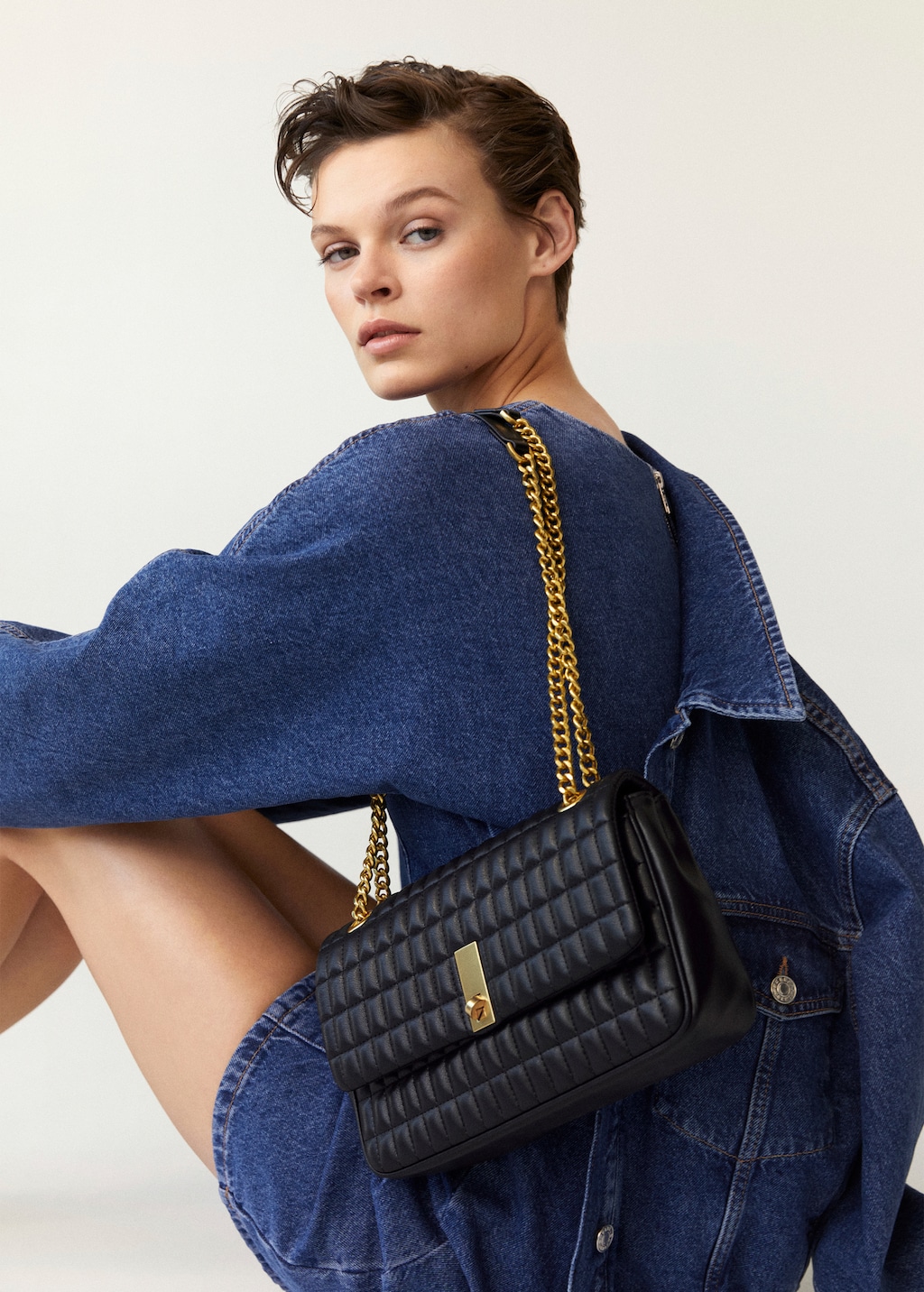 Mango quilted chain bag hotsell