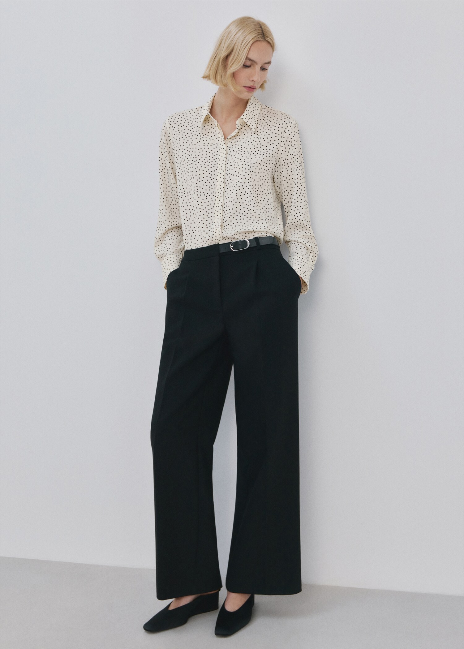 Straight-cut animal-print blouse - General plane