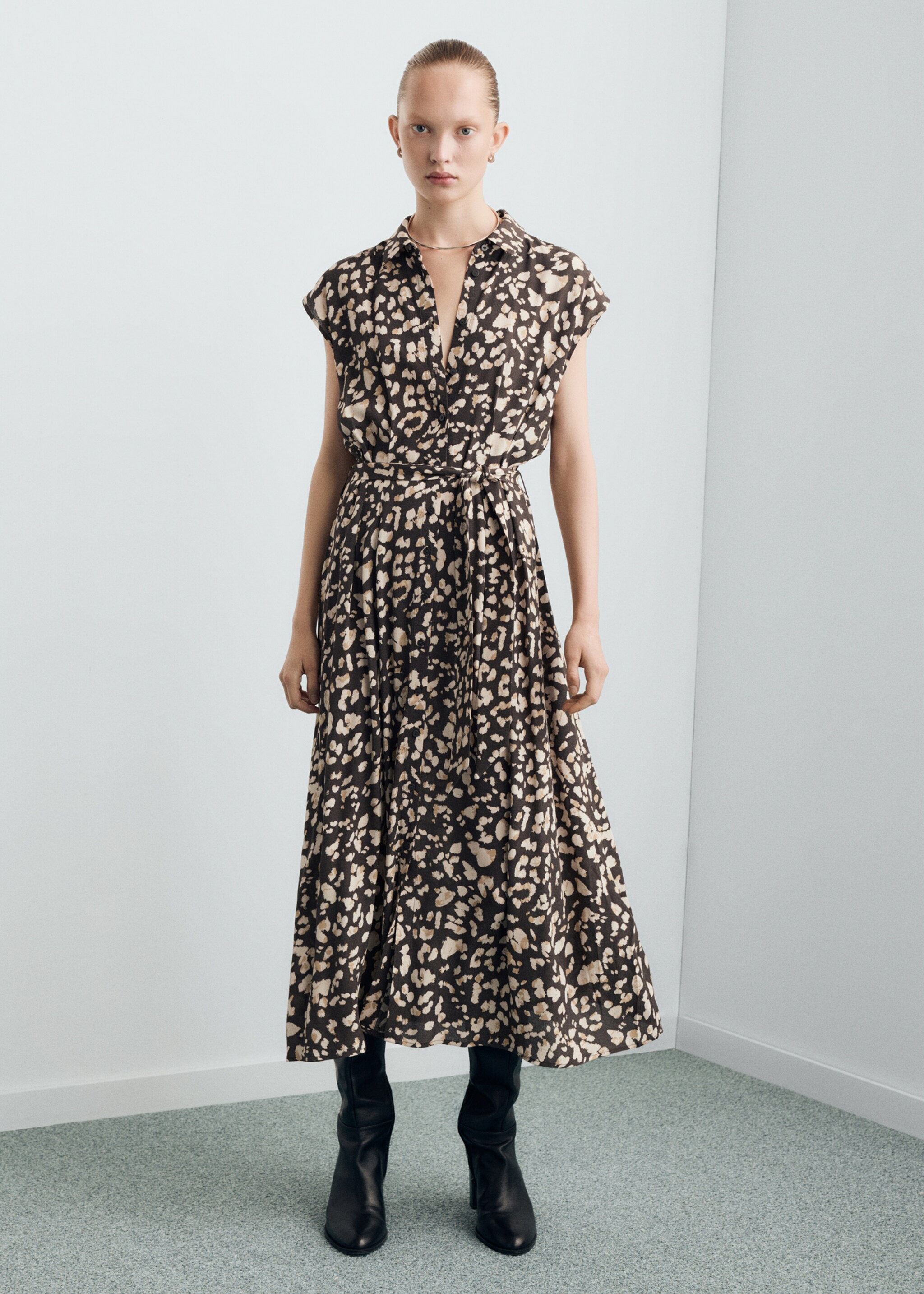 Printed shirt dress with belt - General plane, Brown. Ref: 27051243-00.