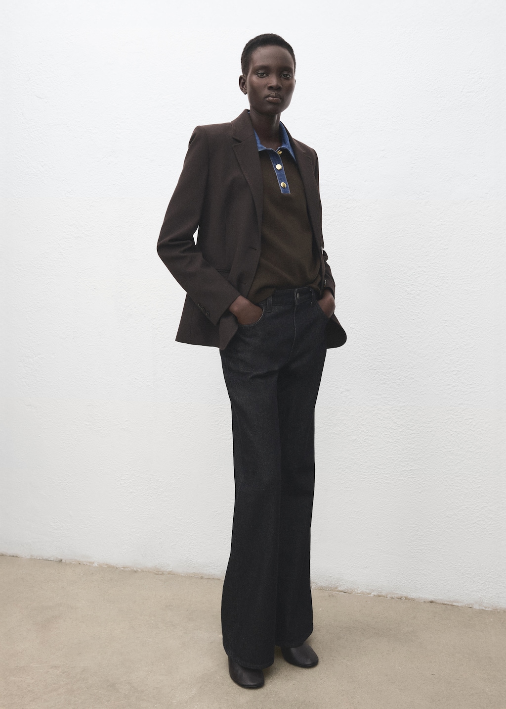 Combined shirt-collar sweater