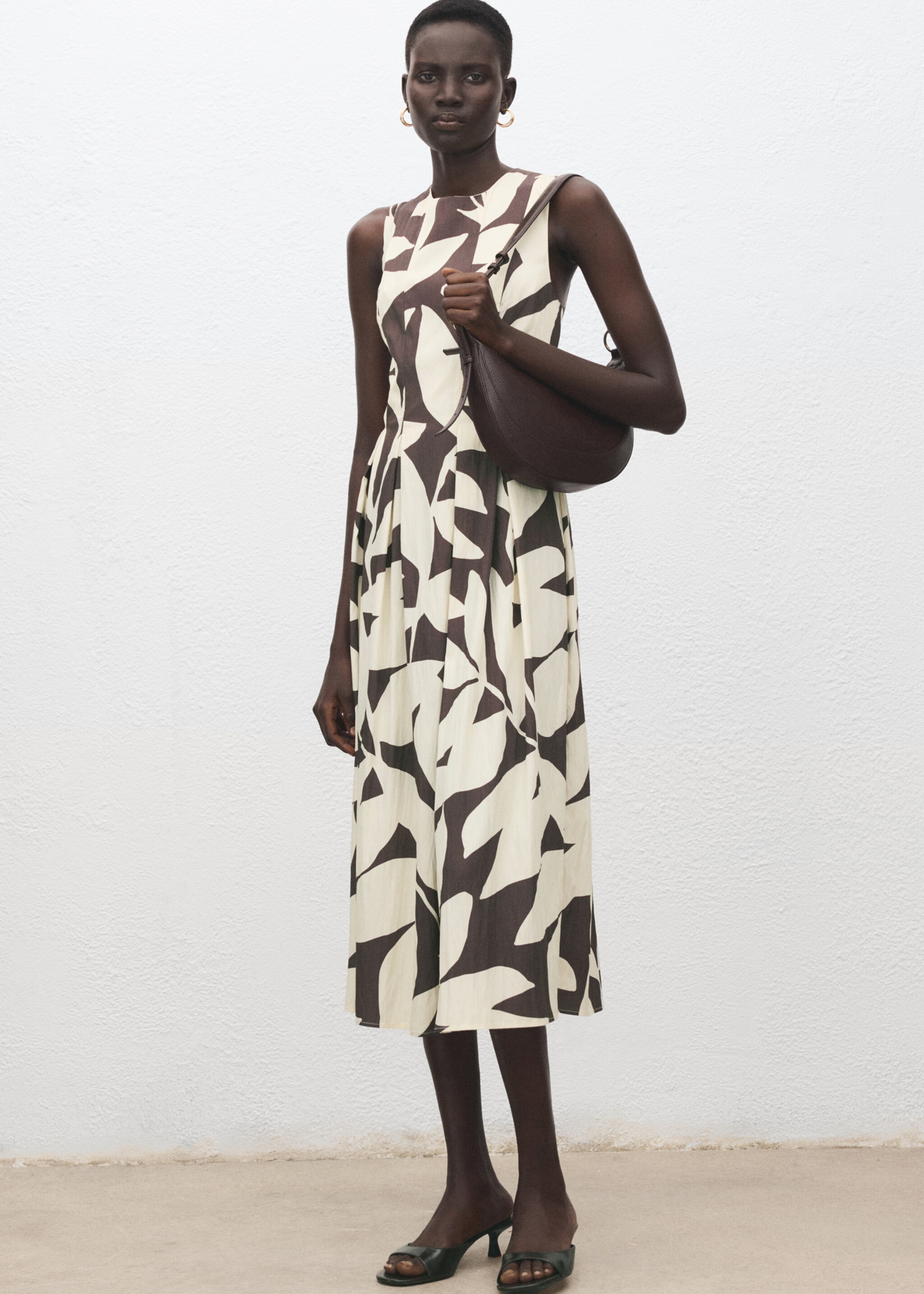 Floral-print flared dress - General plane, Beige. Ref: 27051308-00.