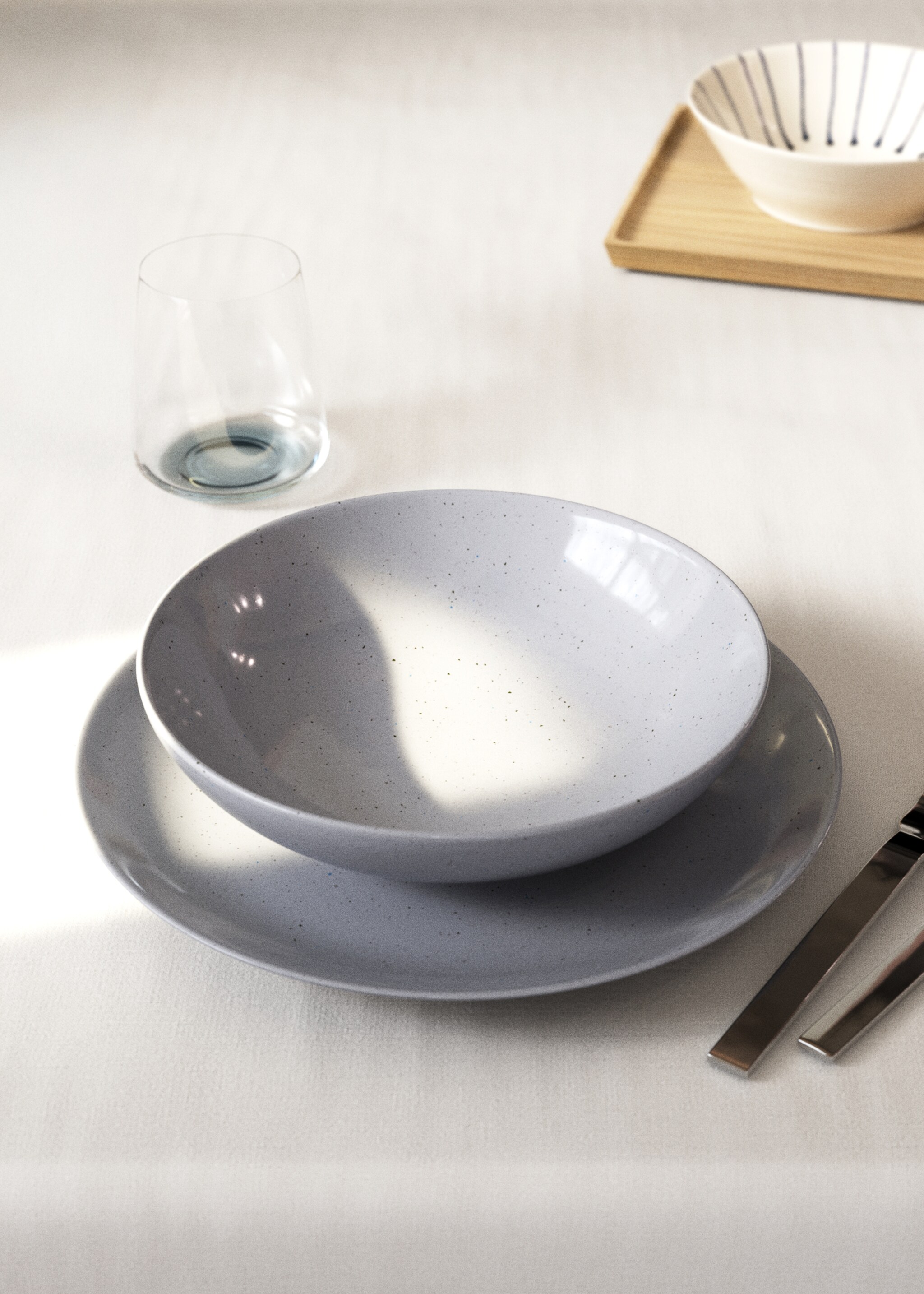 Deep stoneware plate with spots - General plane, Blue. Ref: 27051525-00.