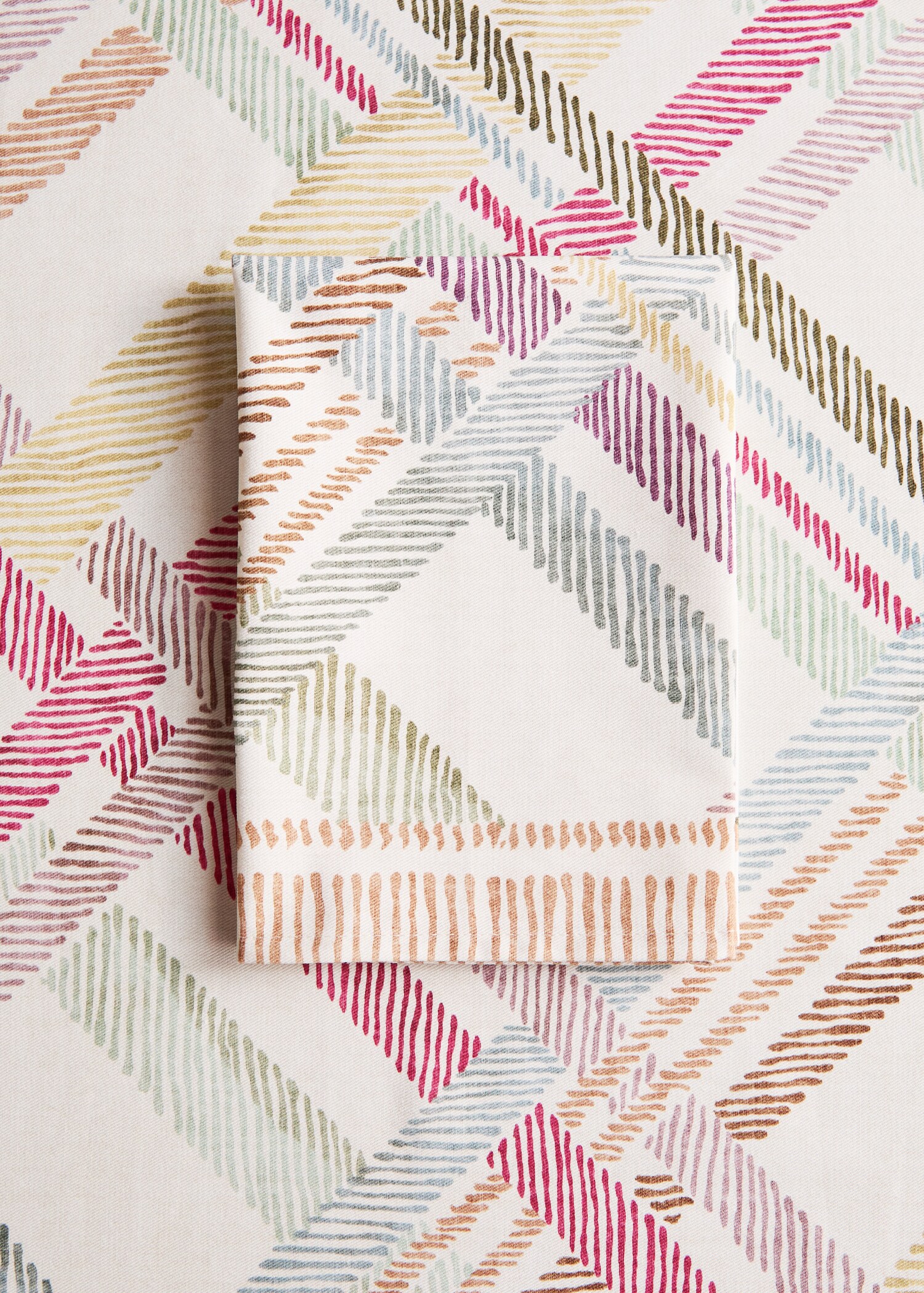 Multicoloured printed cotton napkins - General plane