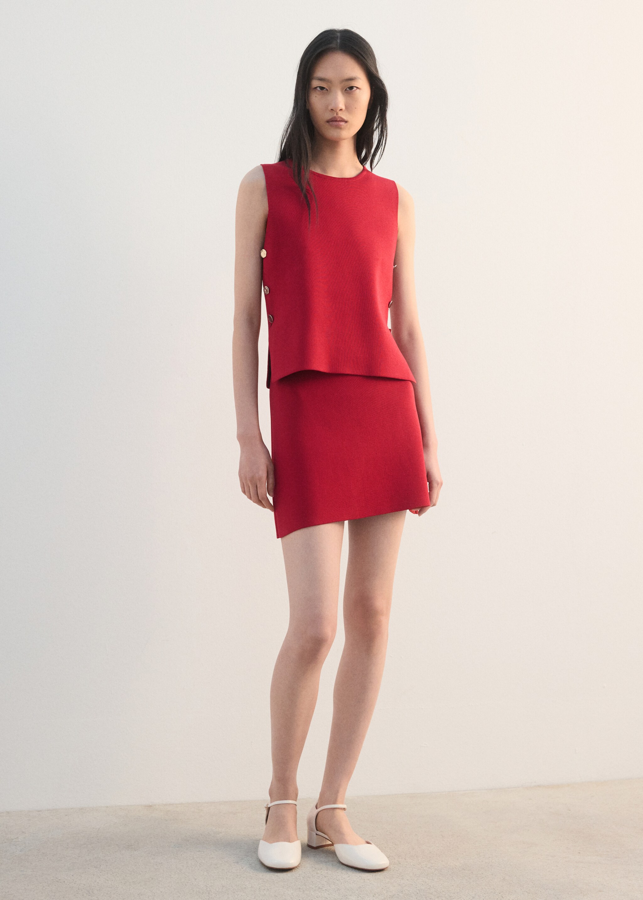 Knitted top with side buttons - General plane, Red. Ref: 27052540-00.