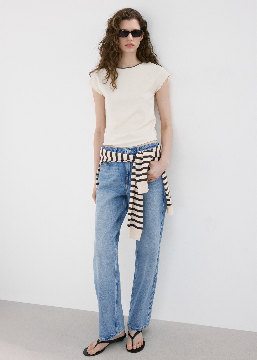 Straight low-waist jeans