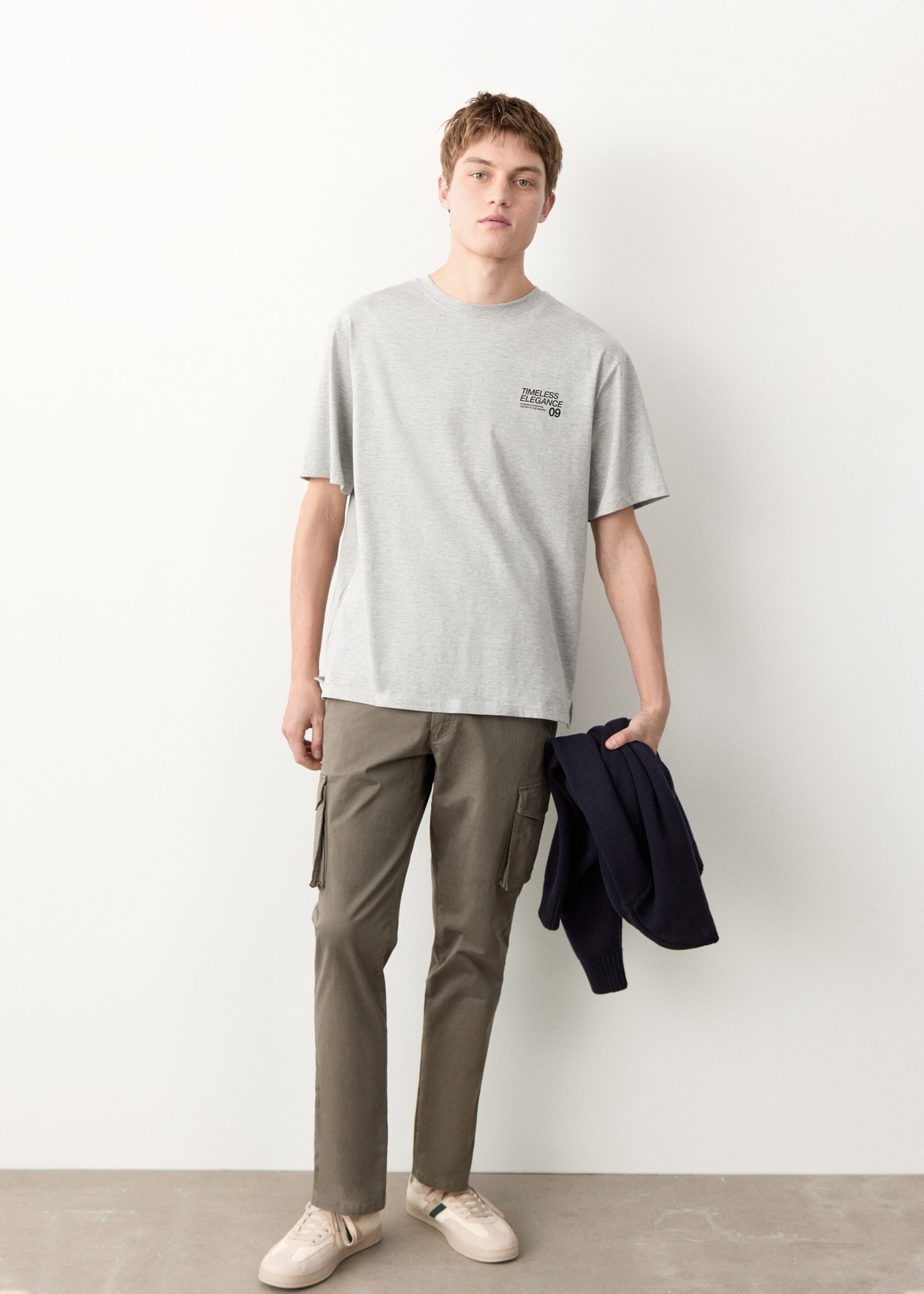 Camiseta algodón estampada - Plano general, Gris medio vigoré. Ref: 27054053-00.