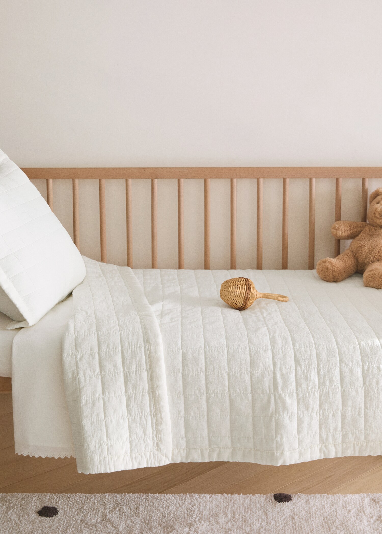 Vadderat barntäcke i bomull med rutmönster - Allmän bild