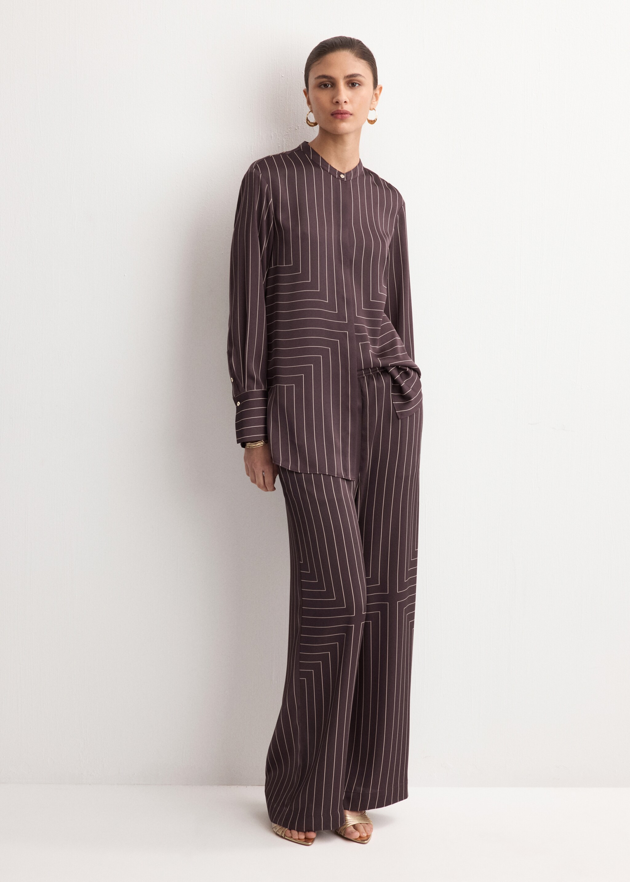 Geometric-print satin trousers - General plane, Chocolate. Ref: 27054092-00.