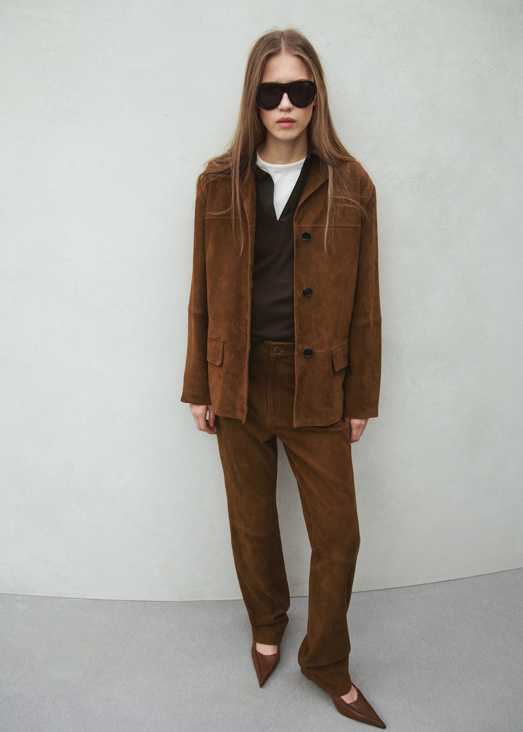 Straight suede blazer with topstitching