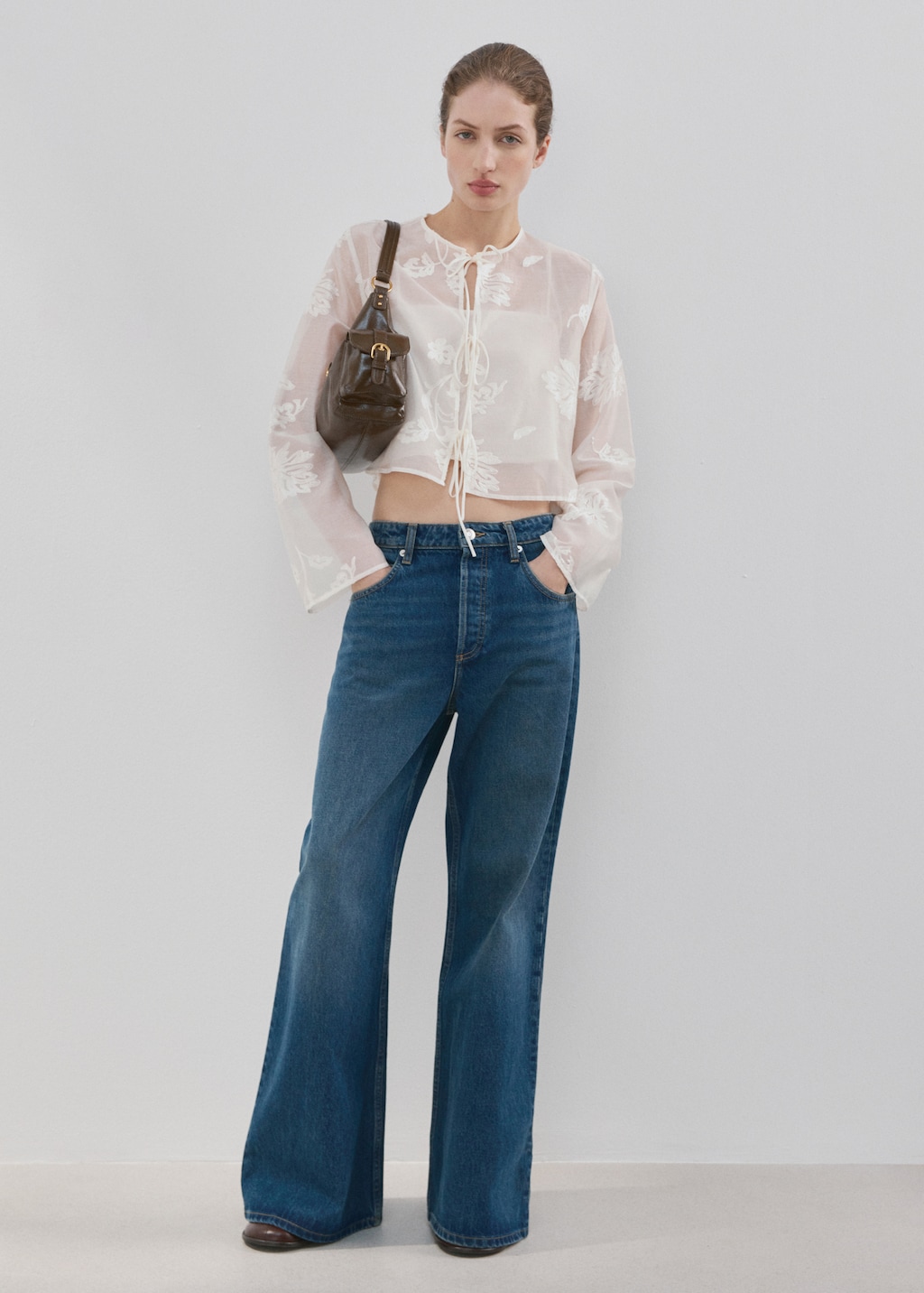 Lyocell blouse with floral embroidery