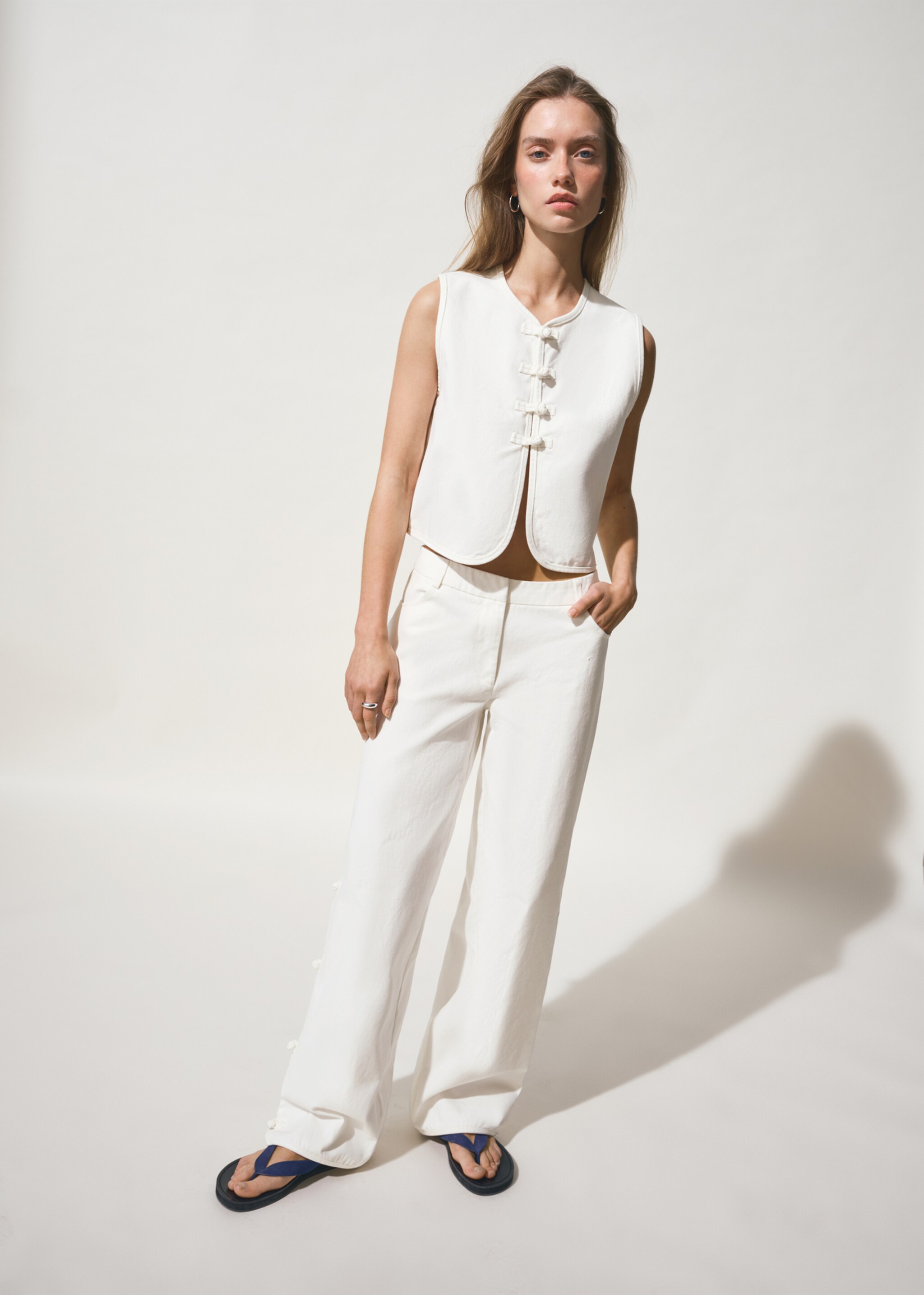 Straight-leg jeans with side details - General plane, Off White. Ref: 27055975-00.