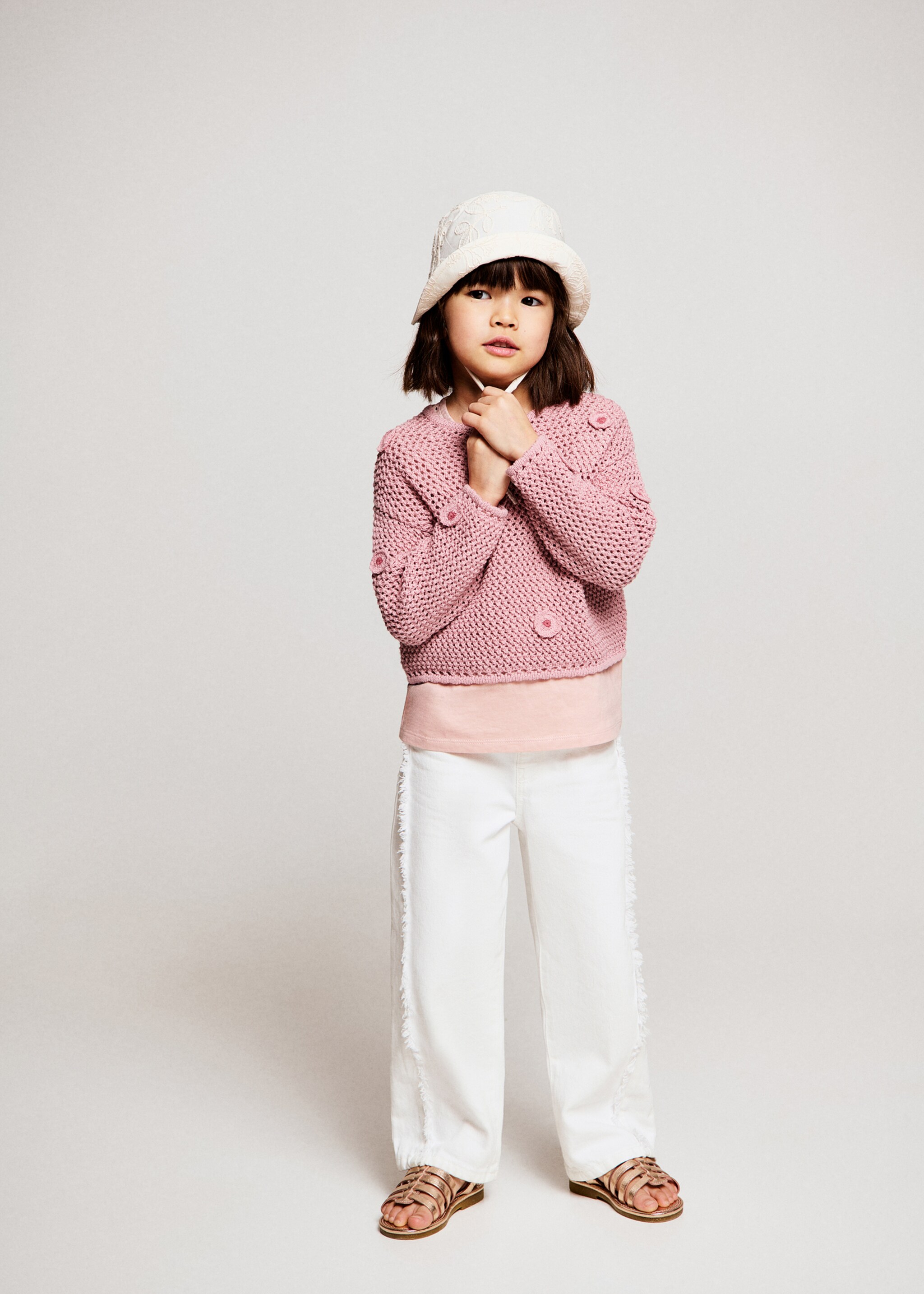 بلوفر بحياكة مخرمة - رؤية عامة, وردي باهت. Ref: 27056352-00.