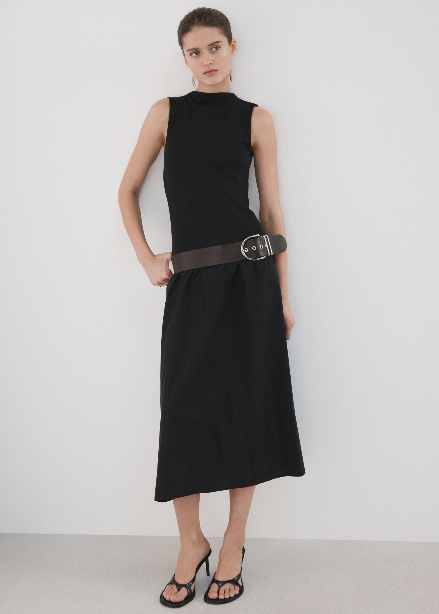 Contrast-bodice dress - General plane