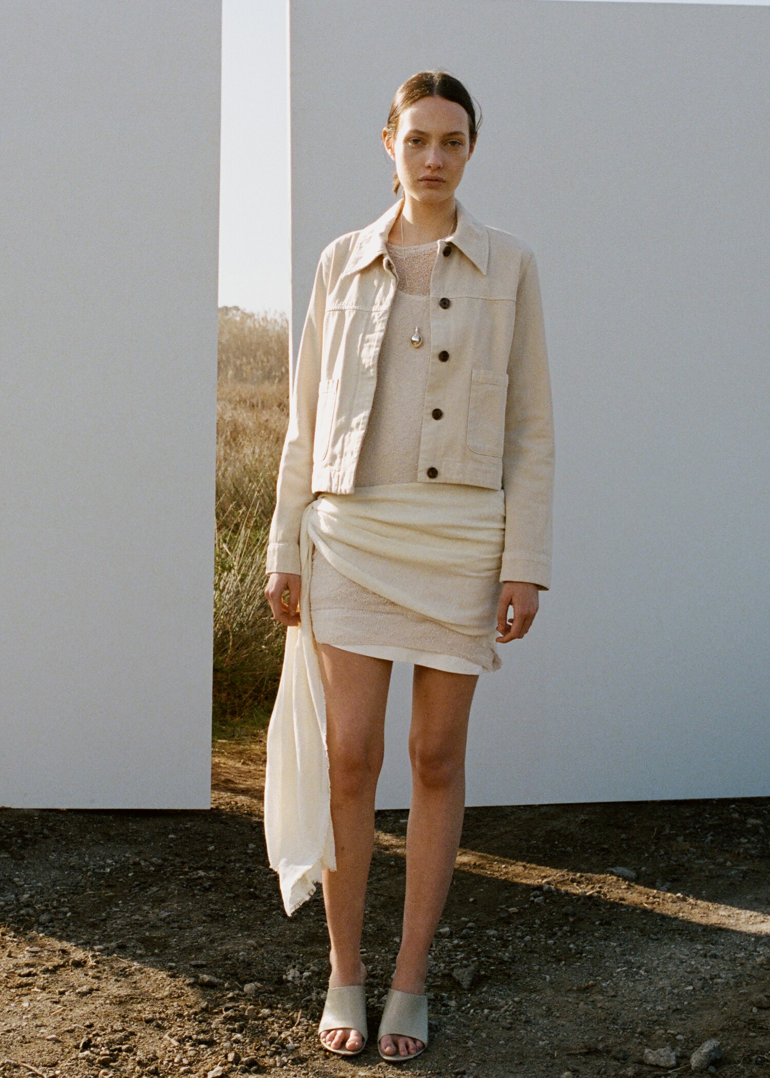 Pockets denim jacket - General plane