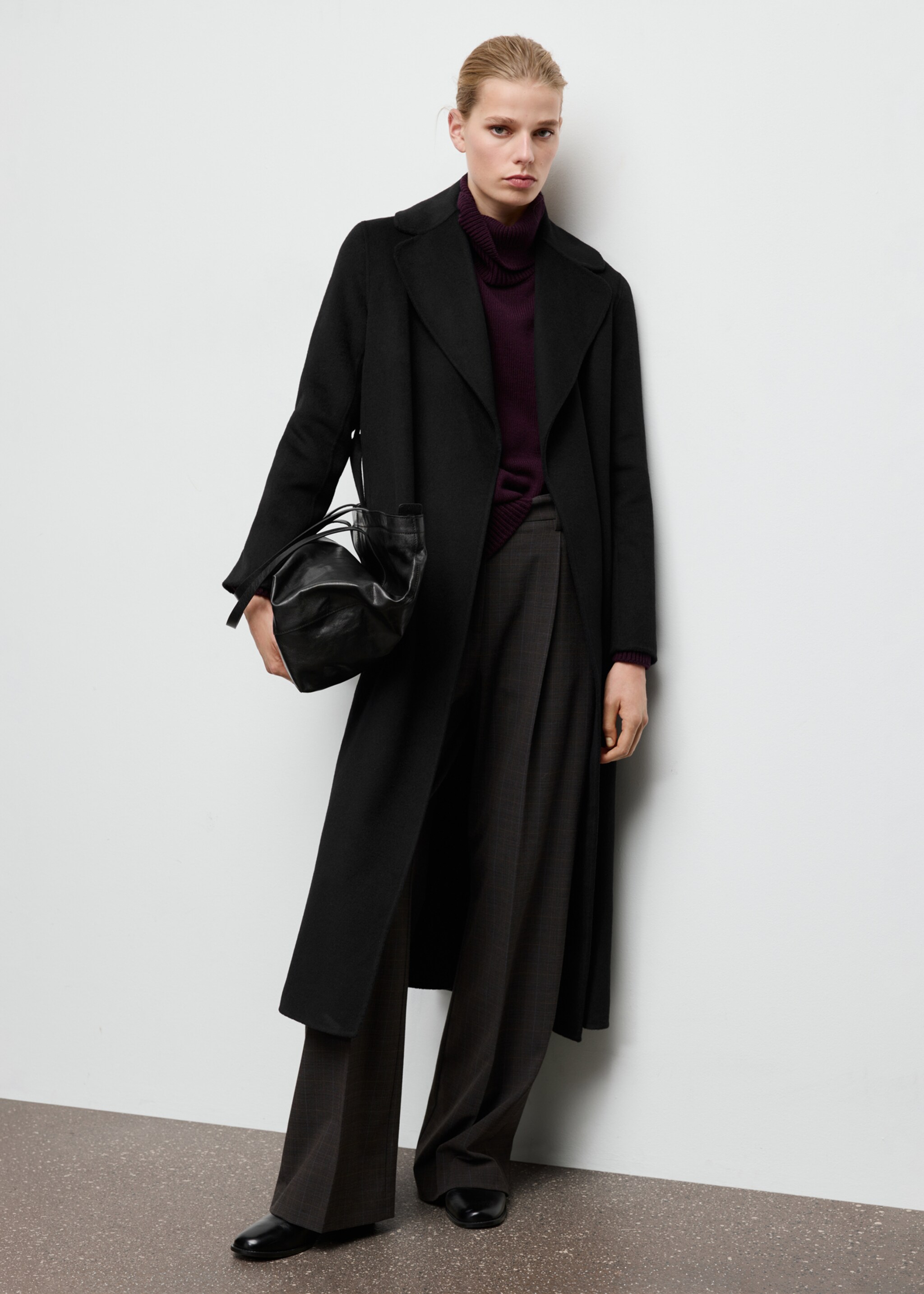 Handmade wool coat with belt - General plane, Black. Ref: 27061217-00.