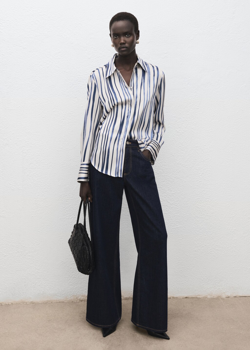 Flowy printed shirt - image 2