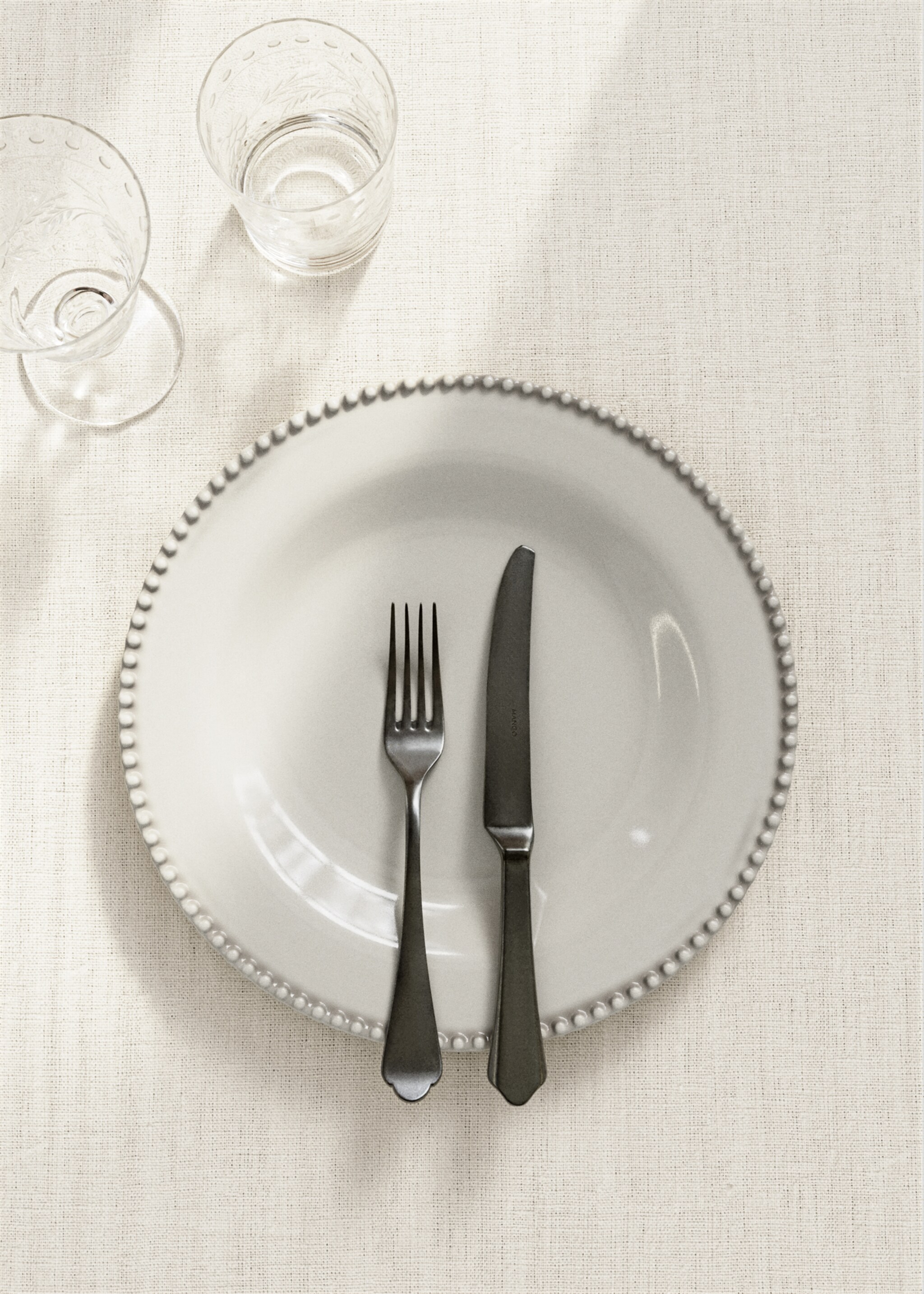 Decorative stoneware dinner plate - General plane, White. Ref: 27061522-00.