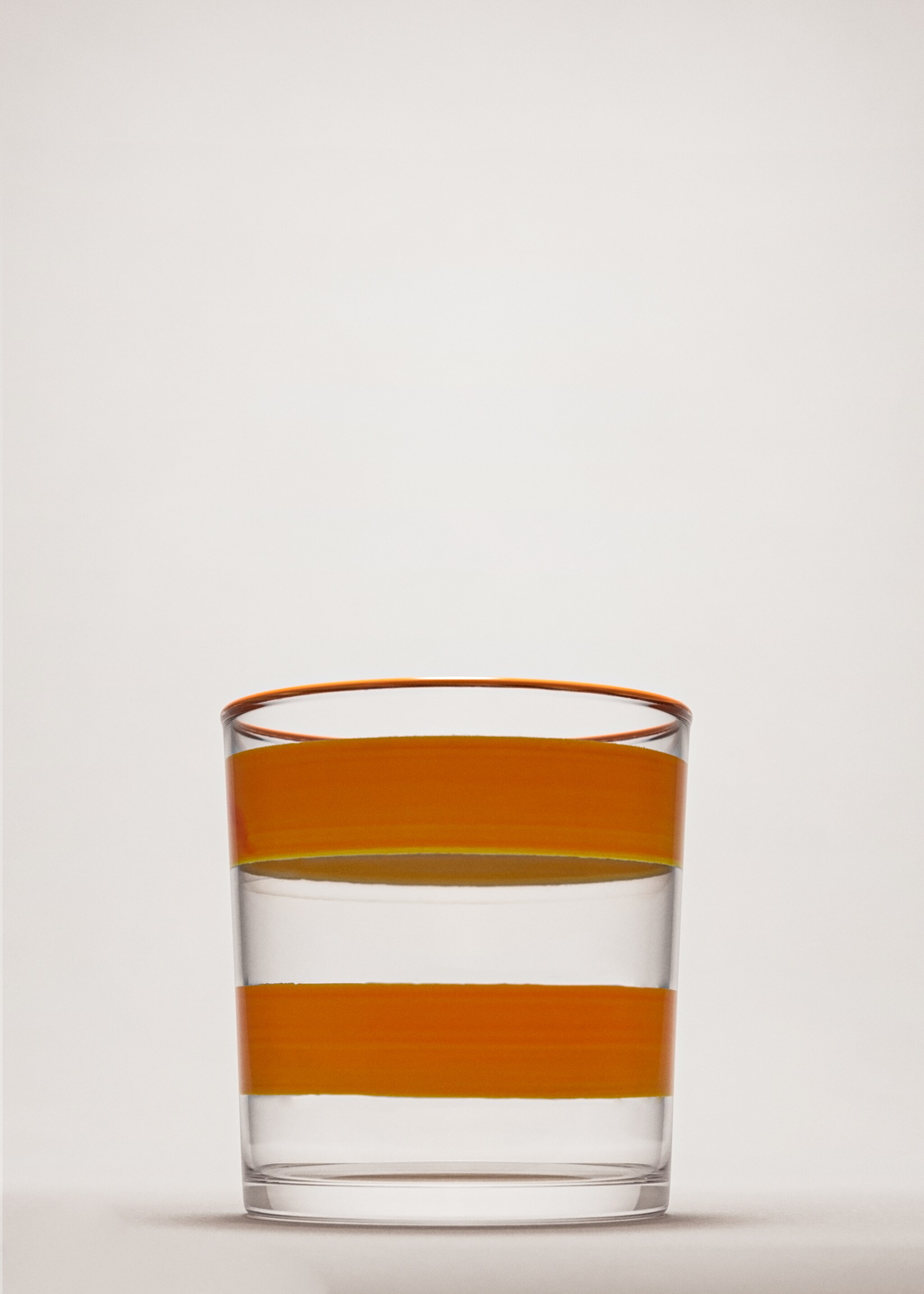 Sklenice z borosilikátového skla s barevnými pruhy - Celkový náhled, Žlutá. Ref: 27061524-00.