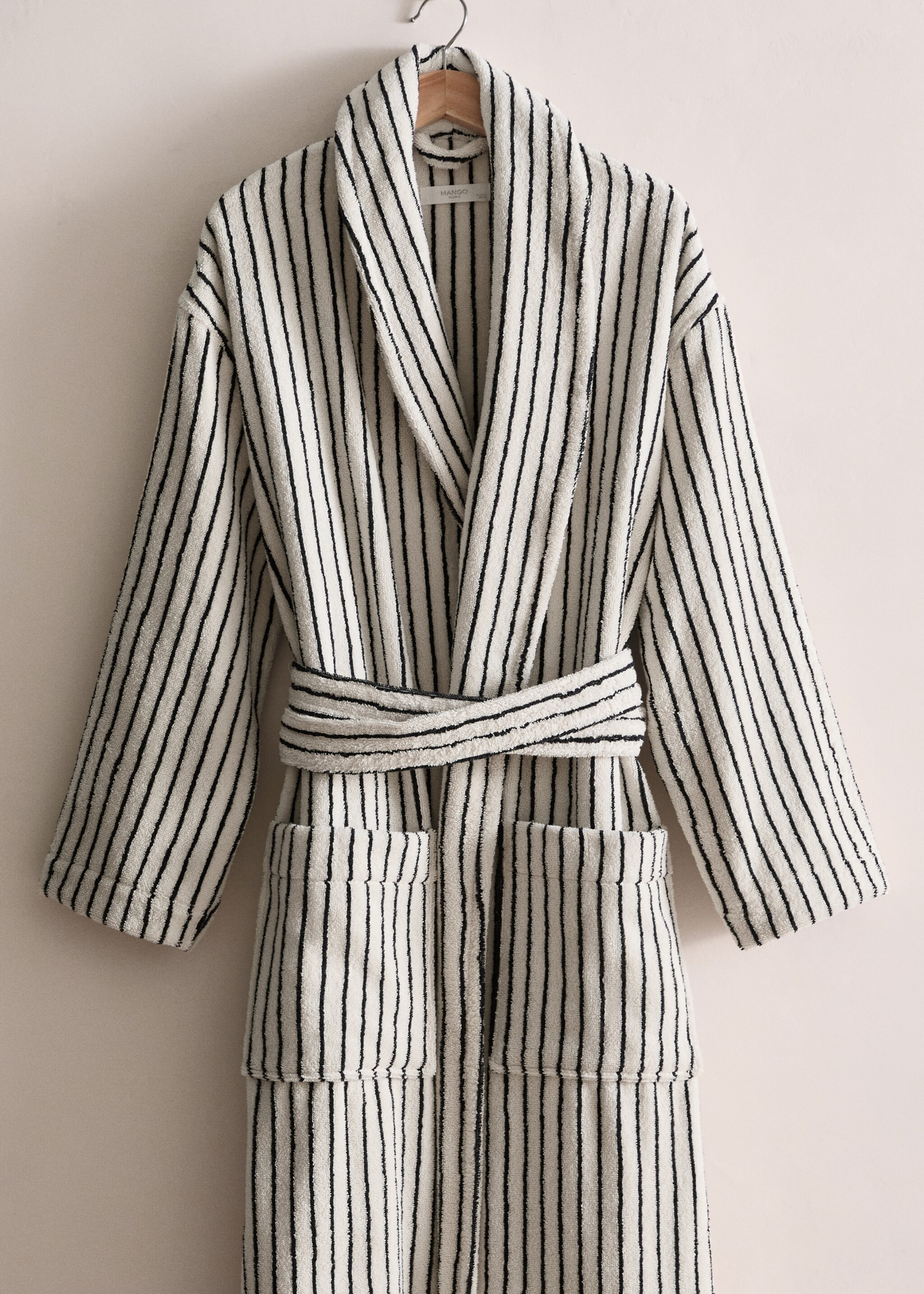 Two-tone striped bathrobe - General plane, Off White. Ref: 27061527-00.