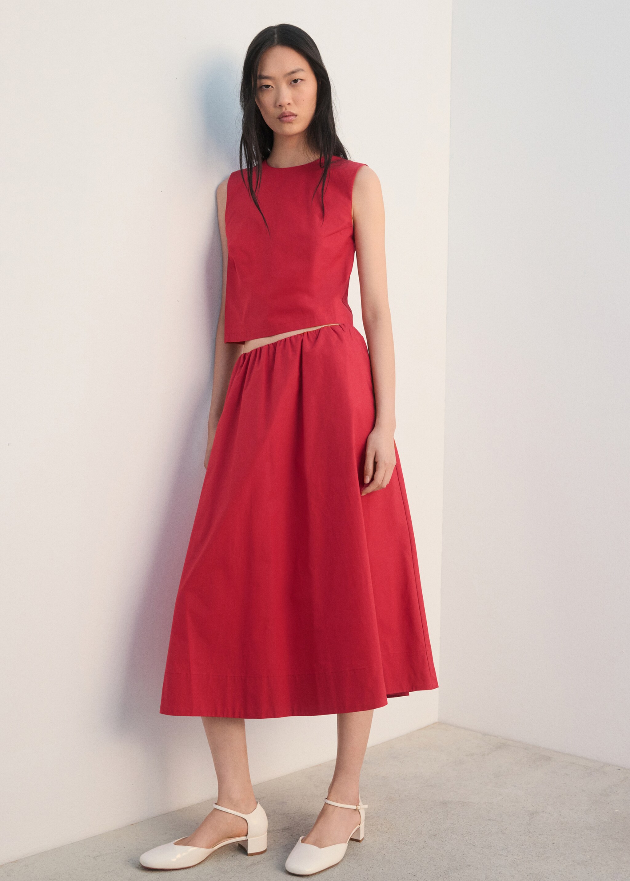 Midi cotton skirt with pleats - General plane, Red. Ref: 27062538-00.