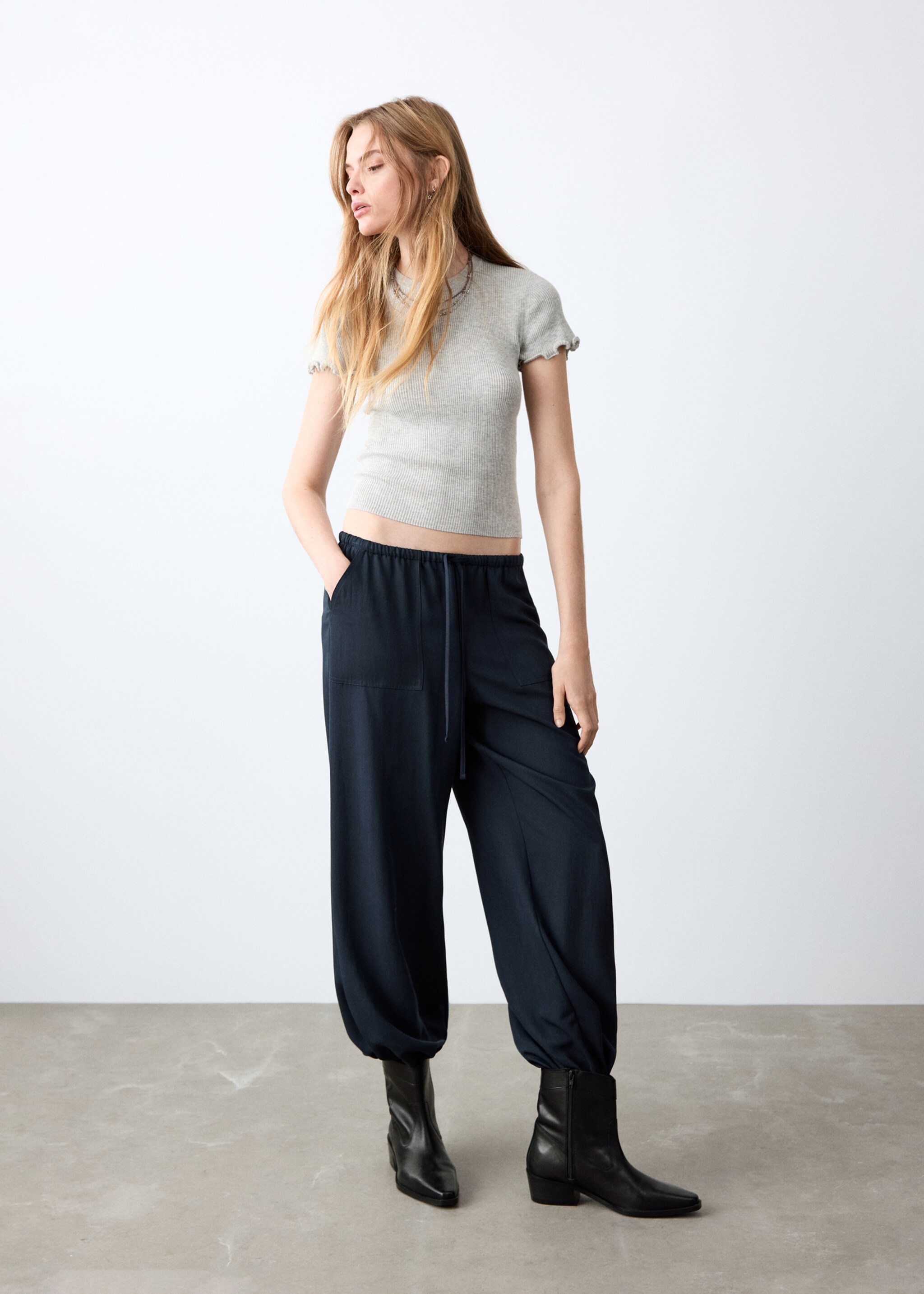 توب محبوك .-- basic - رؤية عامة, رمادي أرجواني متوسط. Ref: 27062544-00.