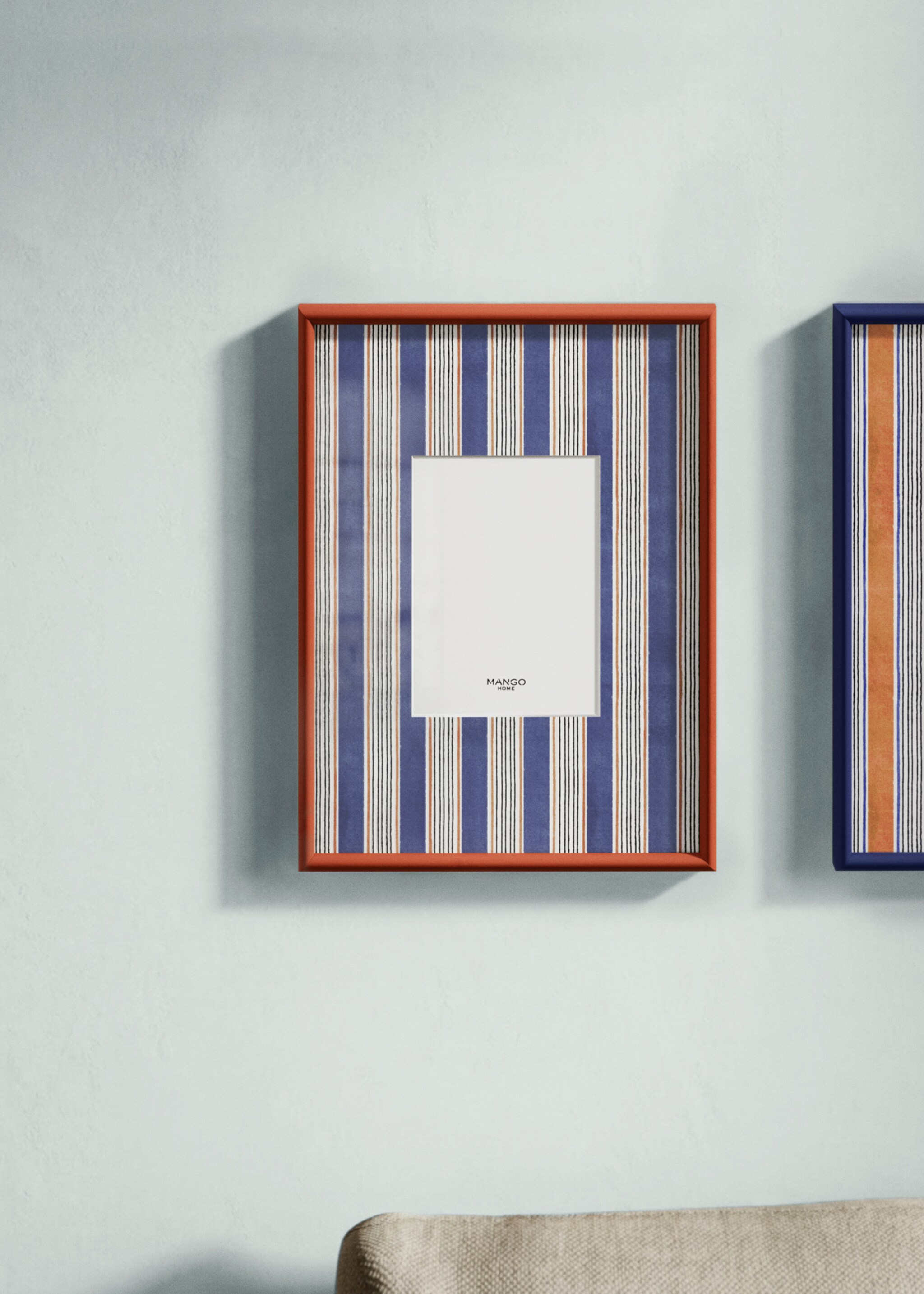 Wooden frame with large lines - General plane, Orange. Ref: 27062935-00.