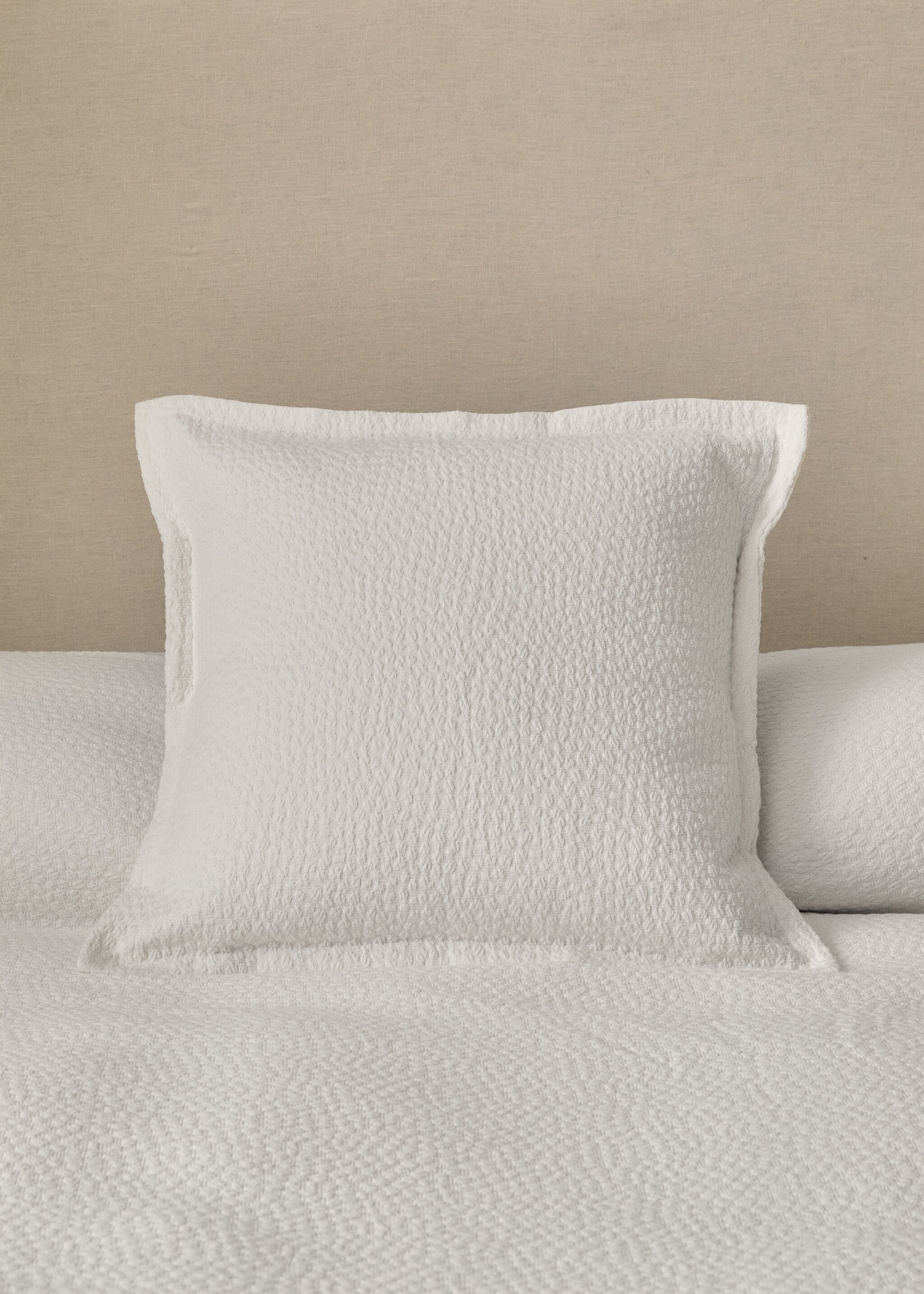 Getextureerde jacquard katoenen kussenhoes 50x50 cm - Overzichtstekening, Wit. Ref: 27063339-00.