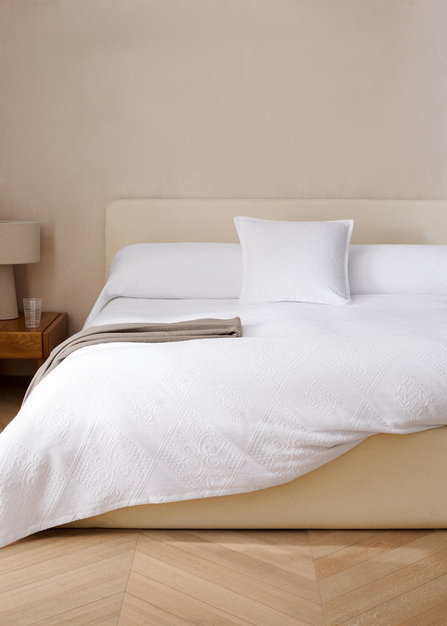 Pre-shrunk jacquard bedspread 300 g for 90/105 cm bed - General plane