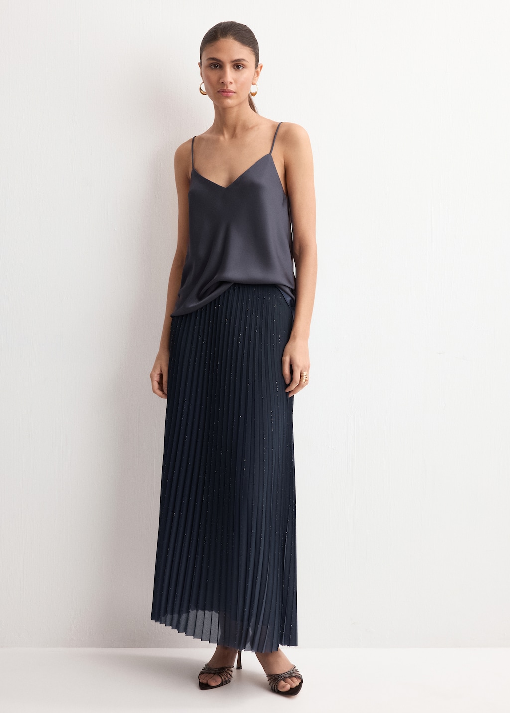 Pleated flared skirt - image 2