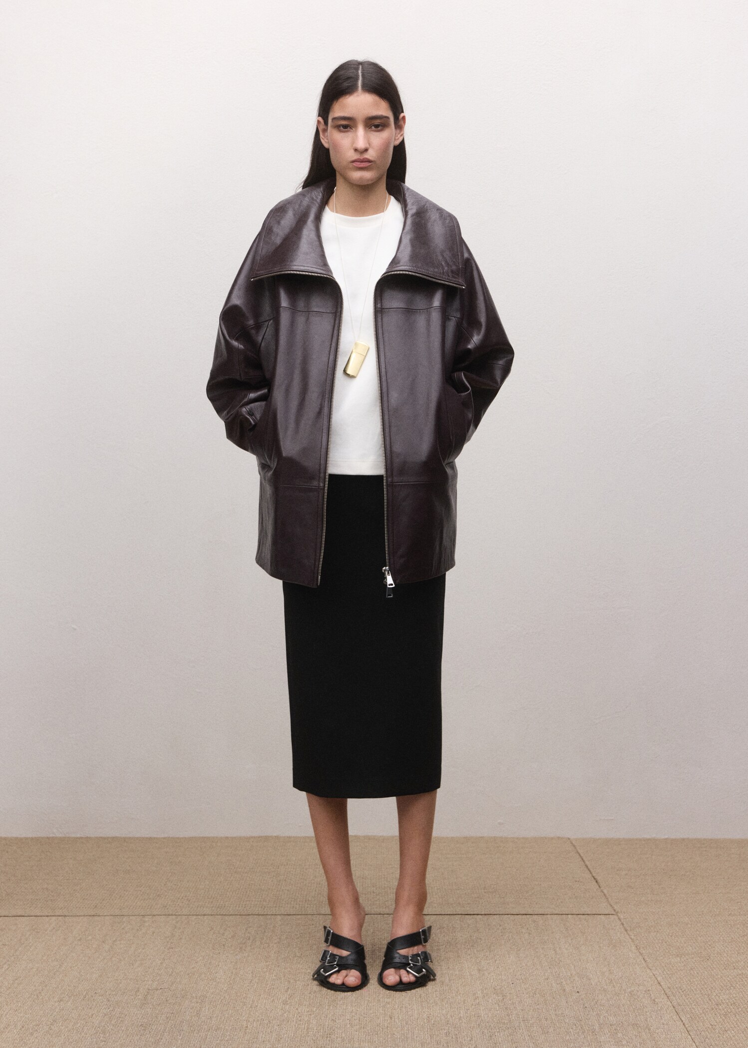 تنورة متوسطة الطول بمزيج من الصوف - رؤية عامة