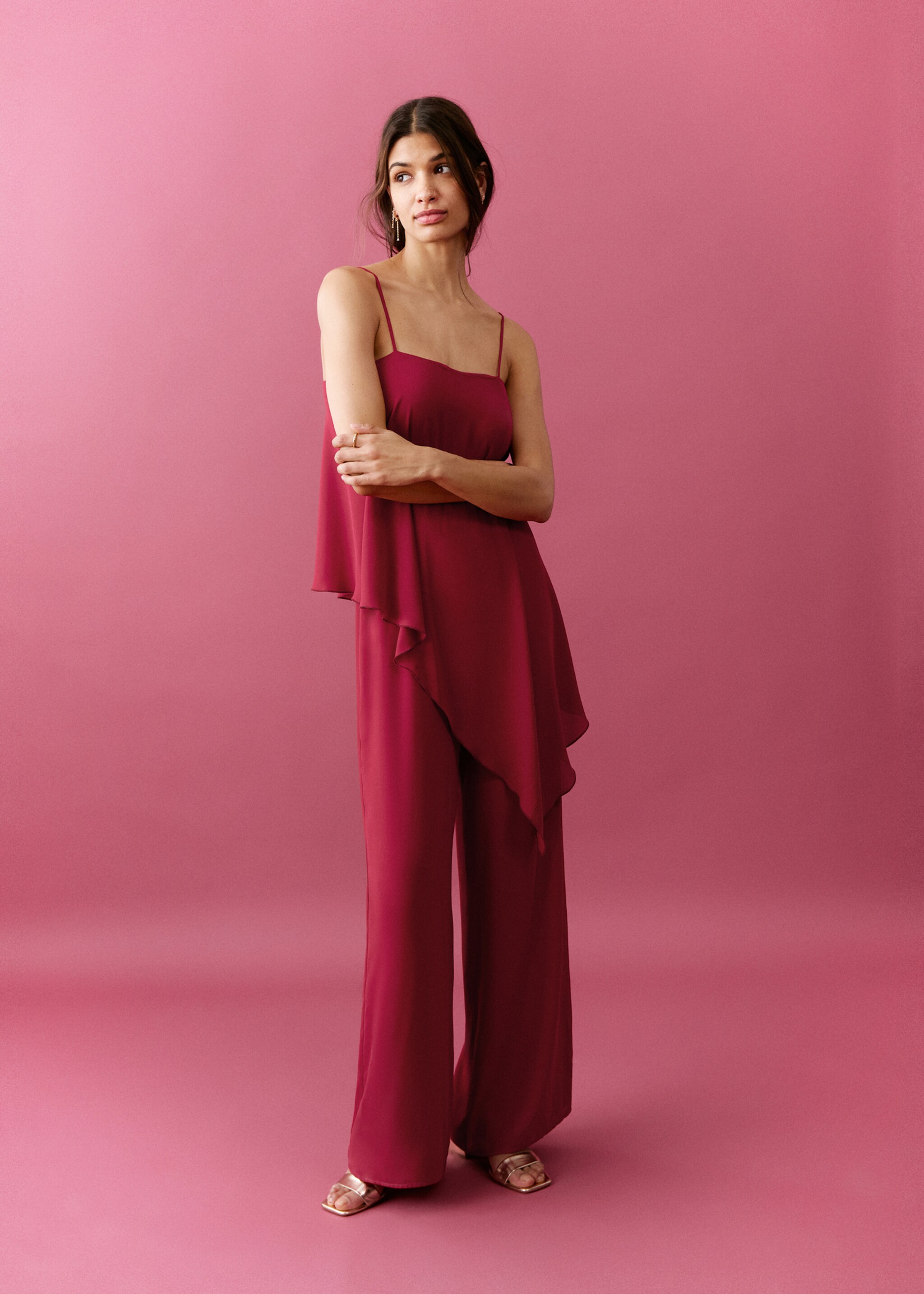 Ruffled asymmetric jumpsuit - General plane, Red. Ref: 27065811-00.