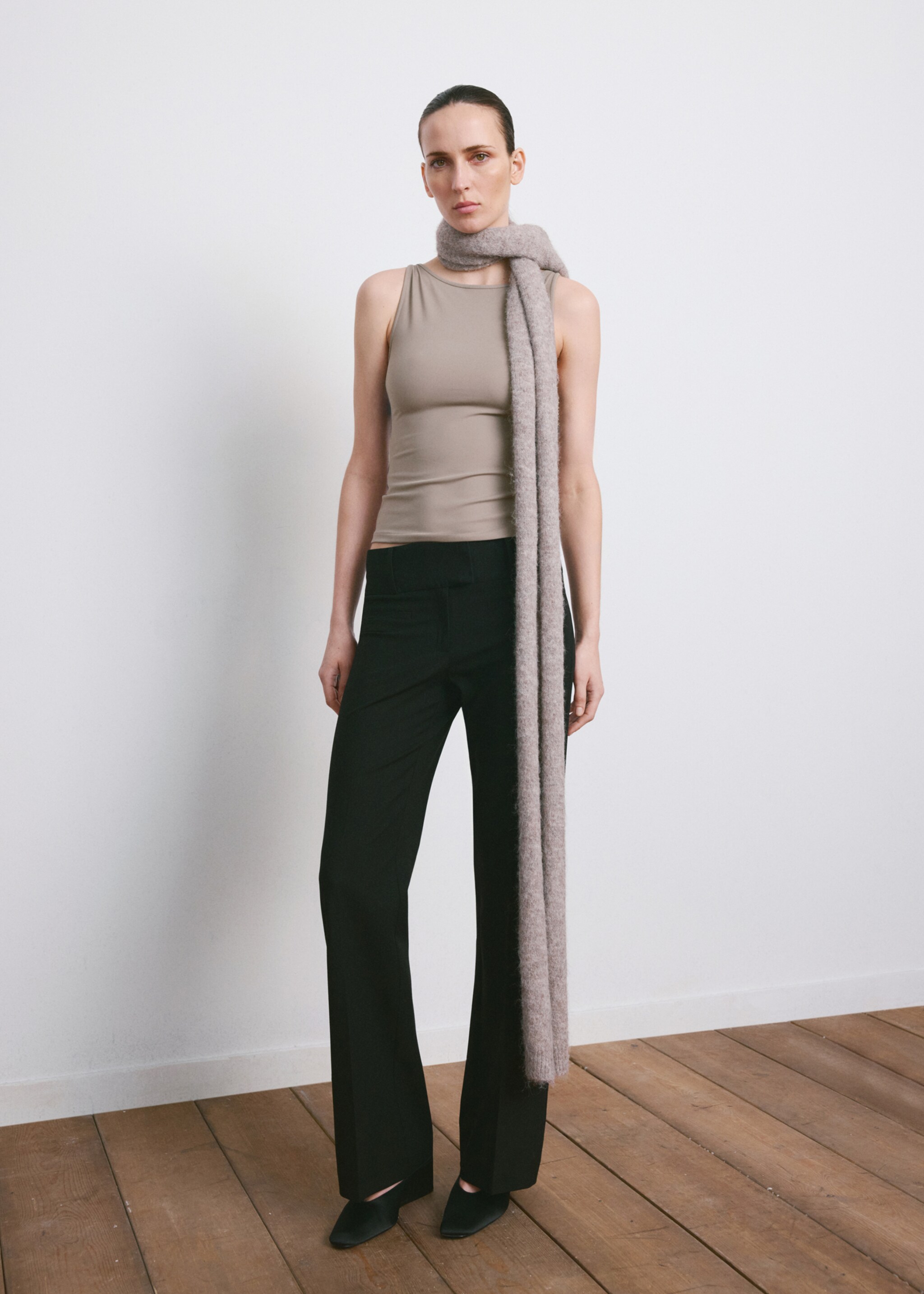 Fitted crop top - General plane, Light/Pastel Brown. Ref: 27065827-00.