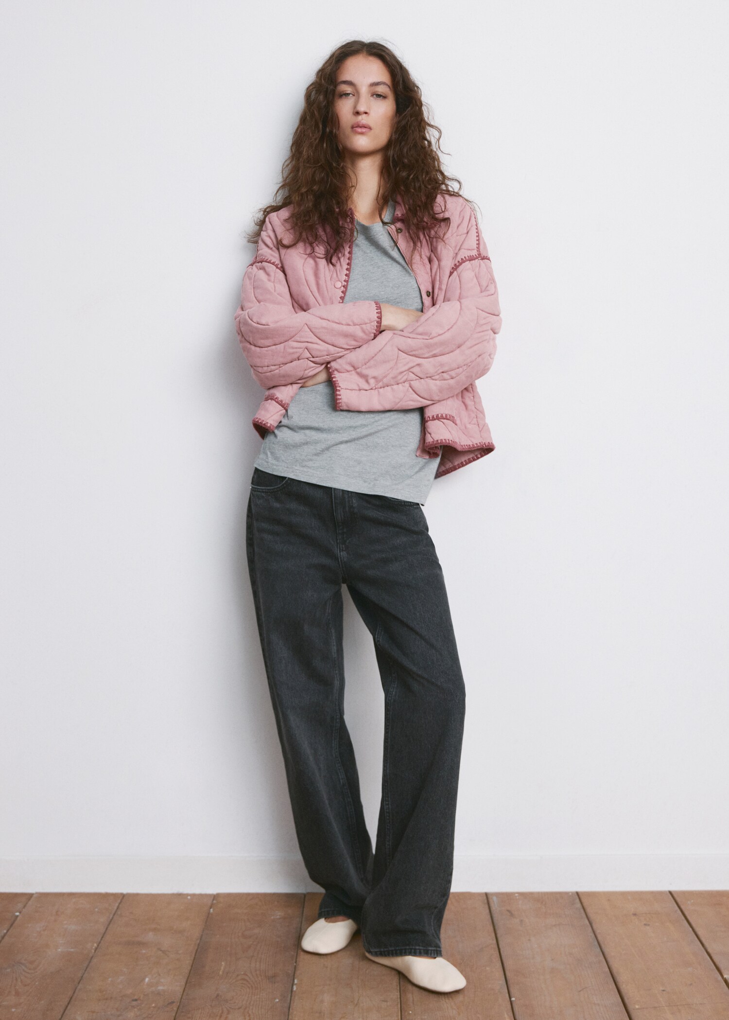 Chaqueta acolchada ribetes contraste - Plano general