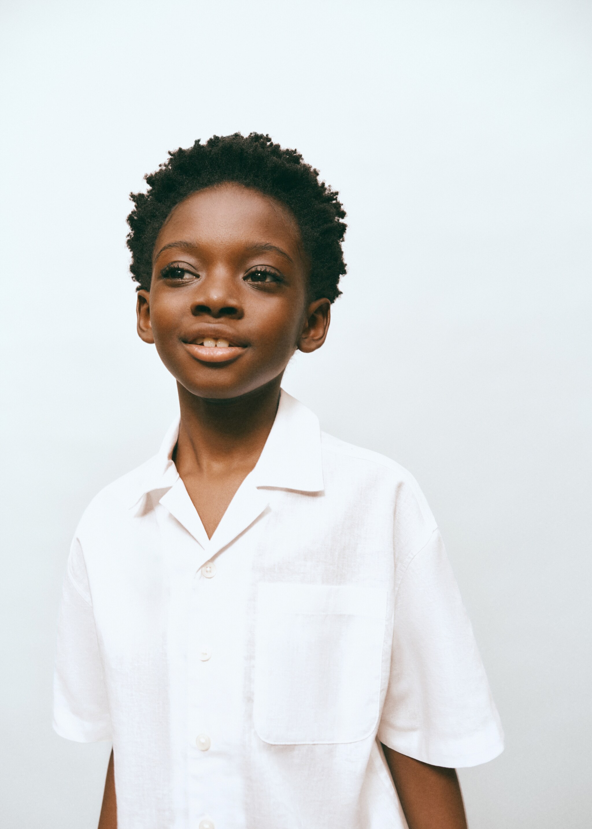 Linen-blend short-sleeve shirt - General plane, White. Ref: 27066727-00.