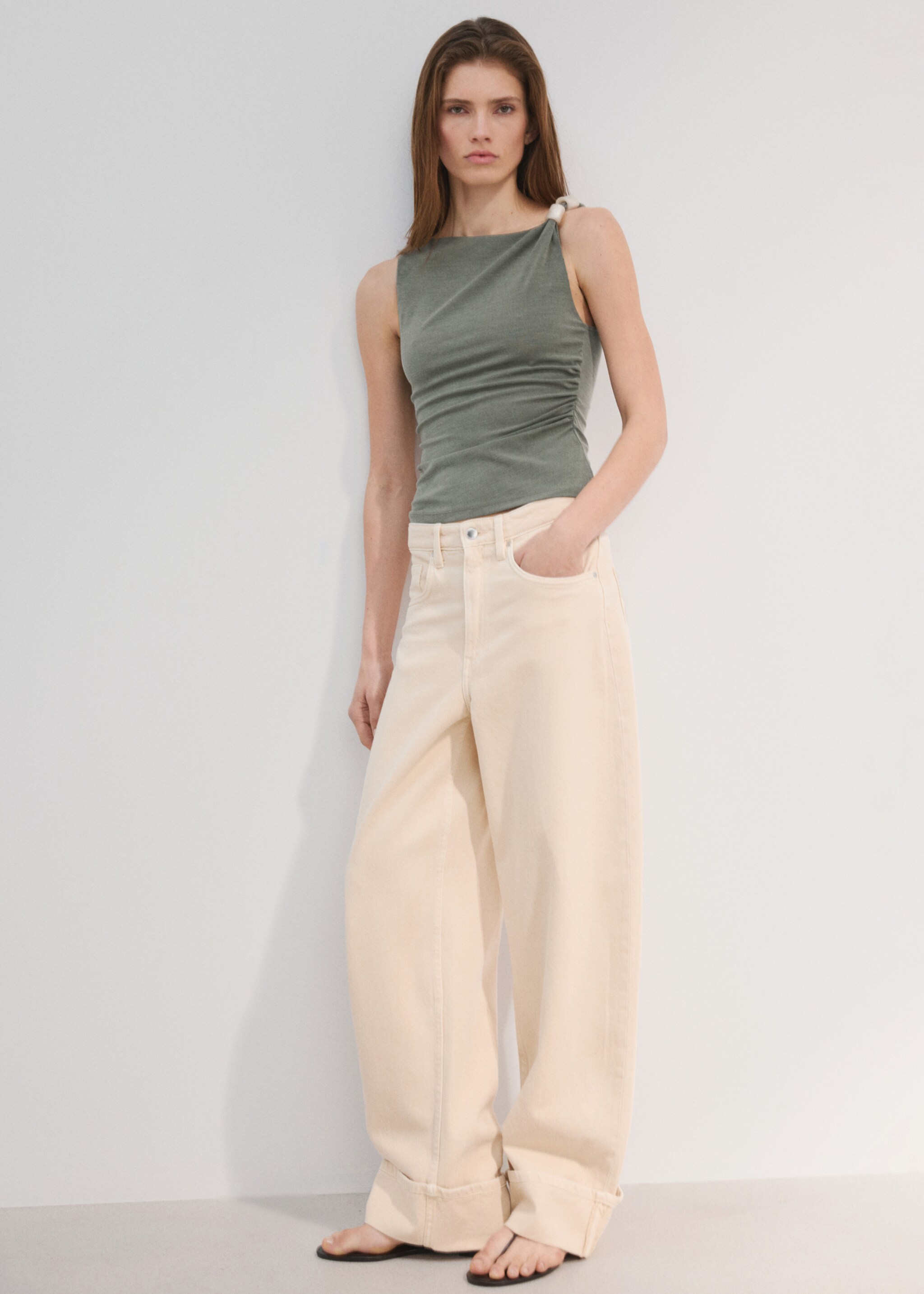 Top asymétrique froncé - Plan général, Vert. Ref: 27067166-00.