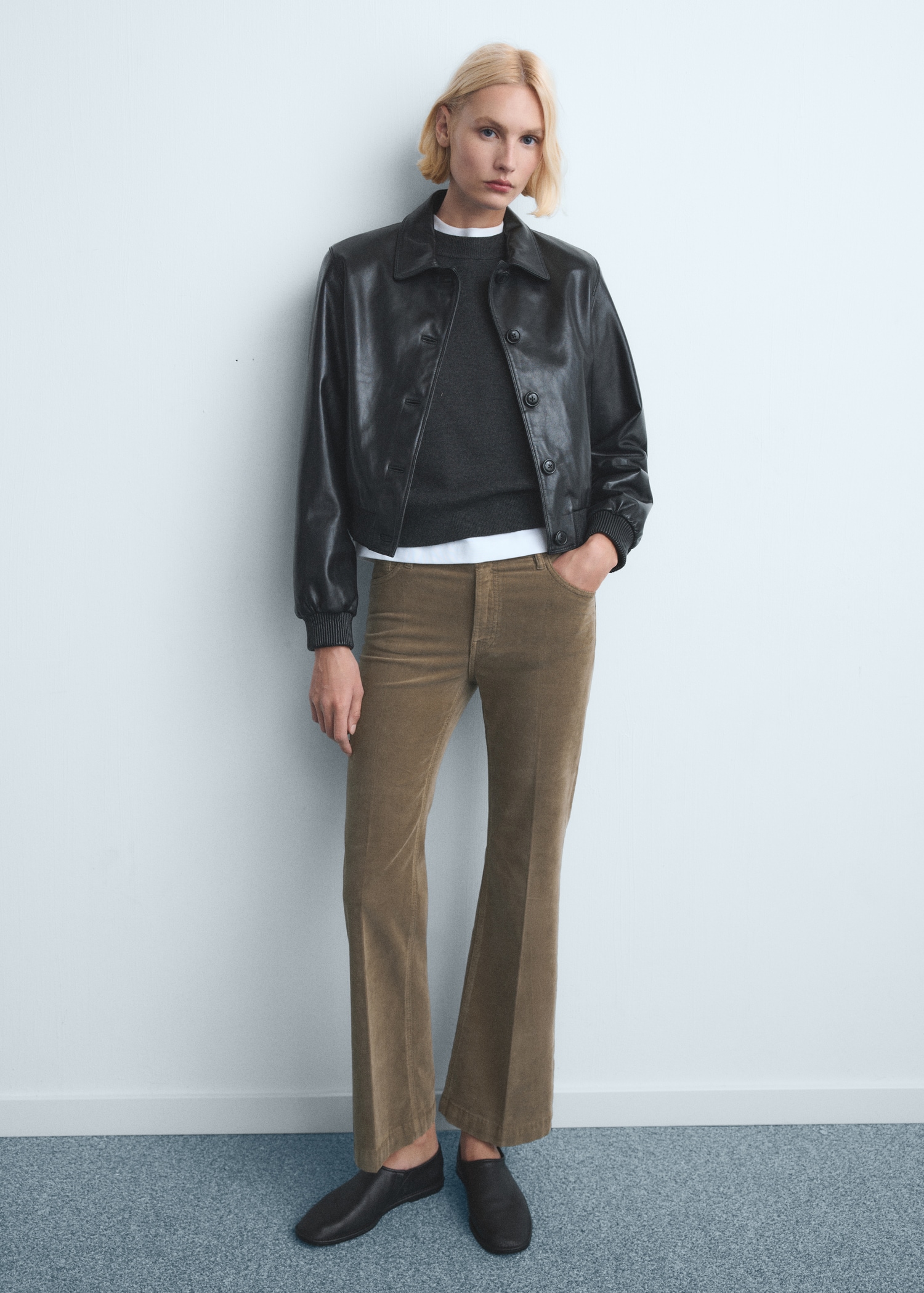 Corduroy flared jeans - Overzichtstekening