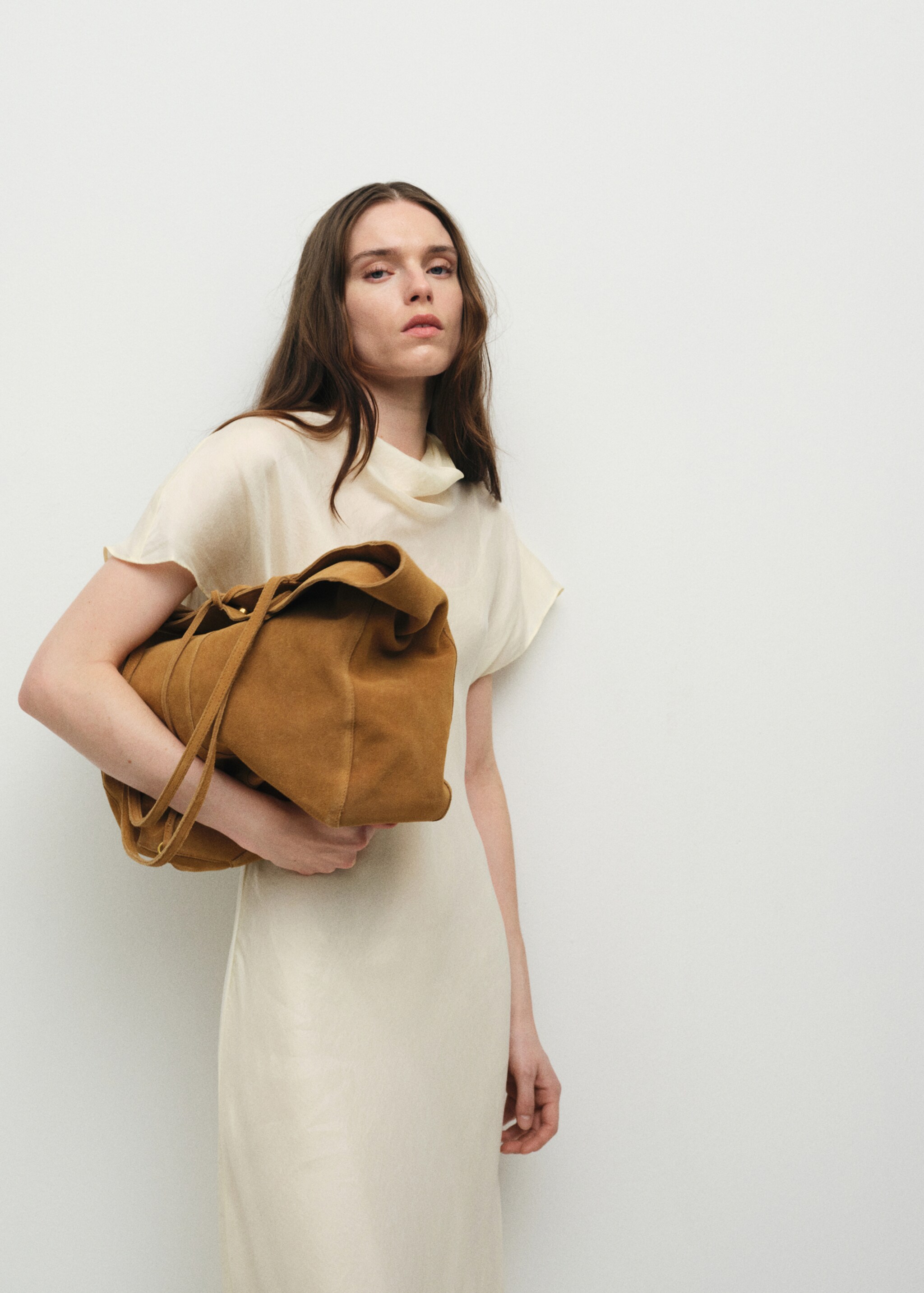 Suede shopper bag with bow closure - General plane, Leather. Ref: 27071224-00.