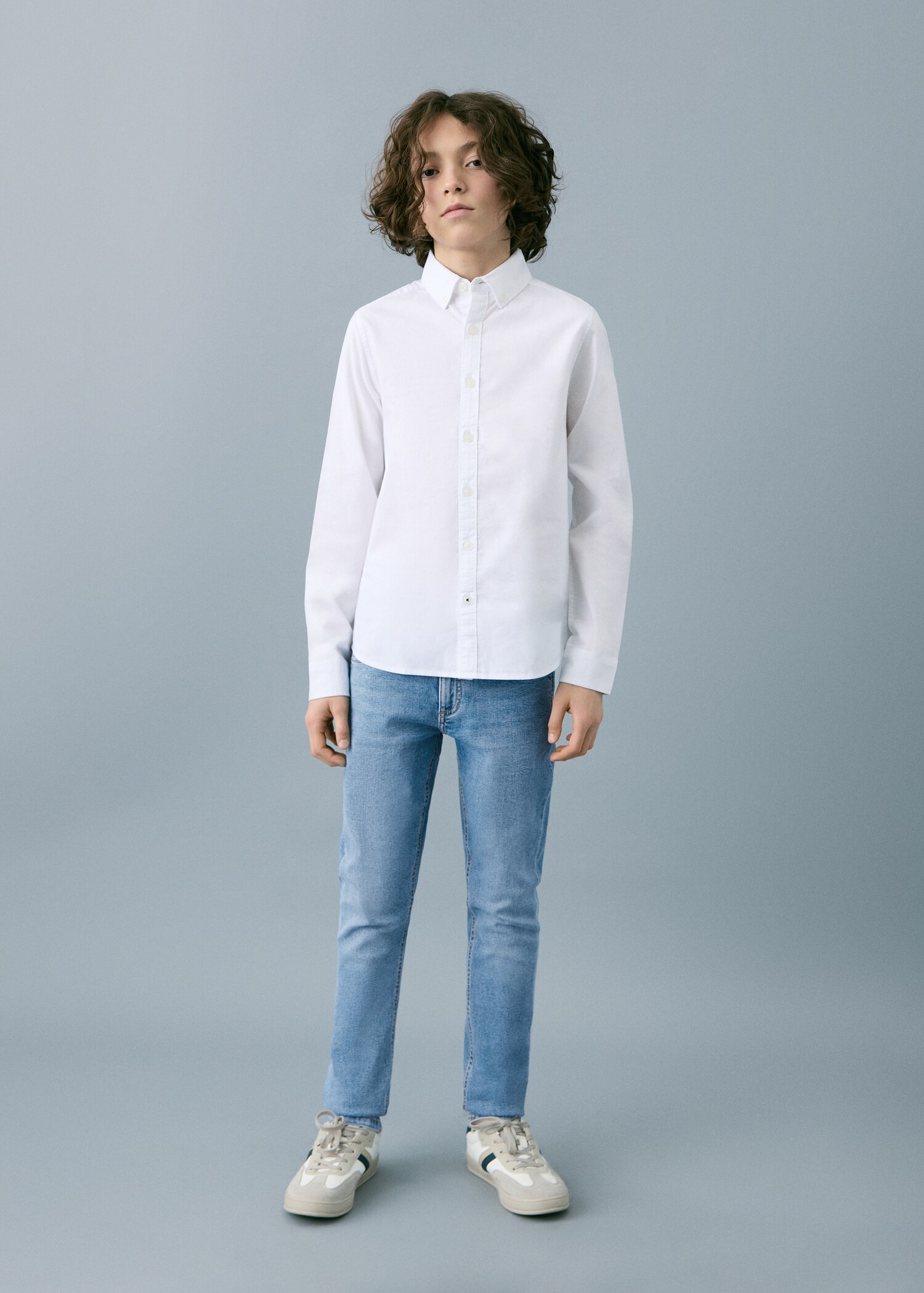 Mid-rise slim-fit jeans - General plane