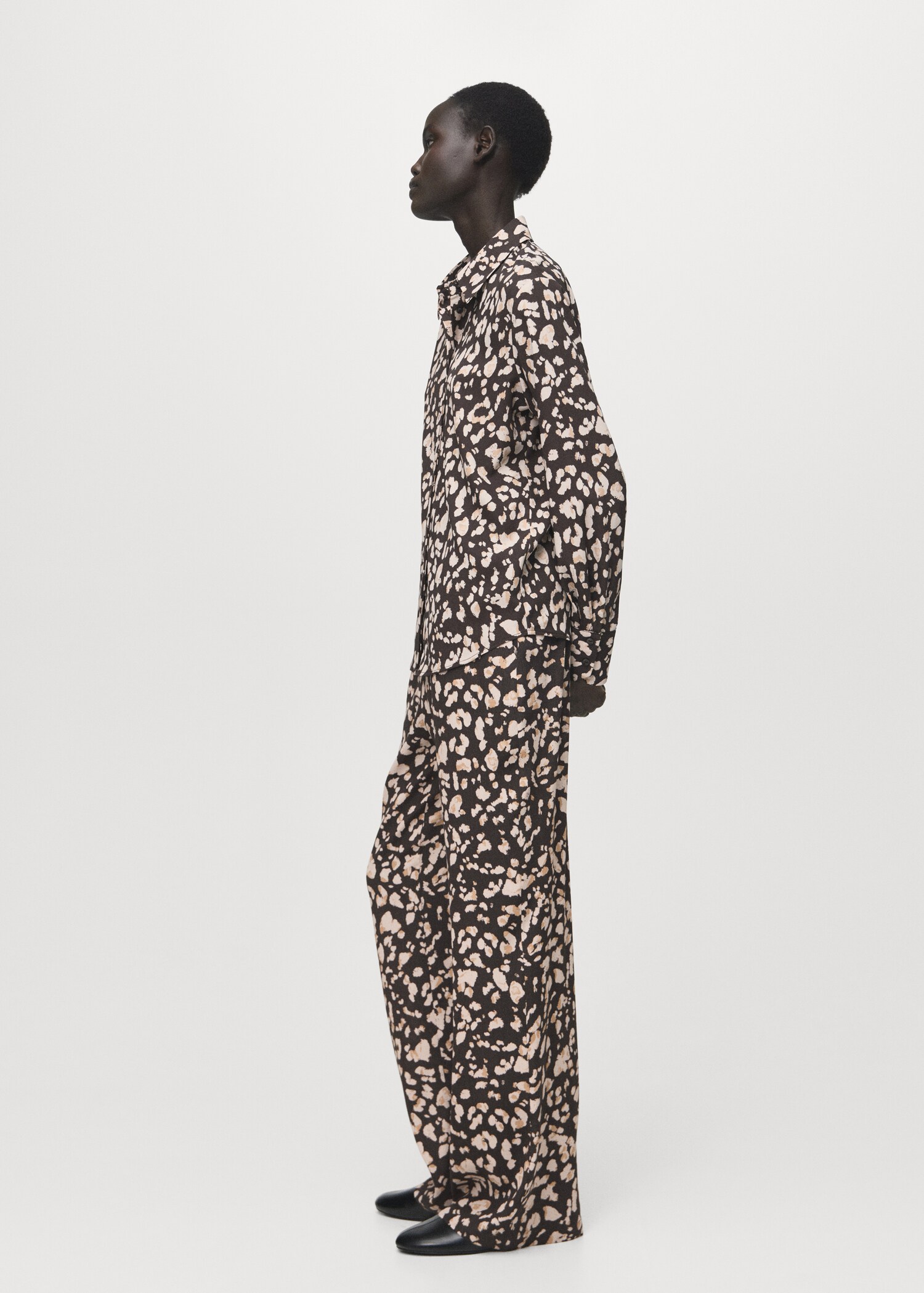 Elastic waist printed trousers - General plane