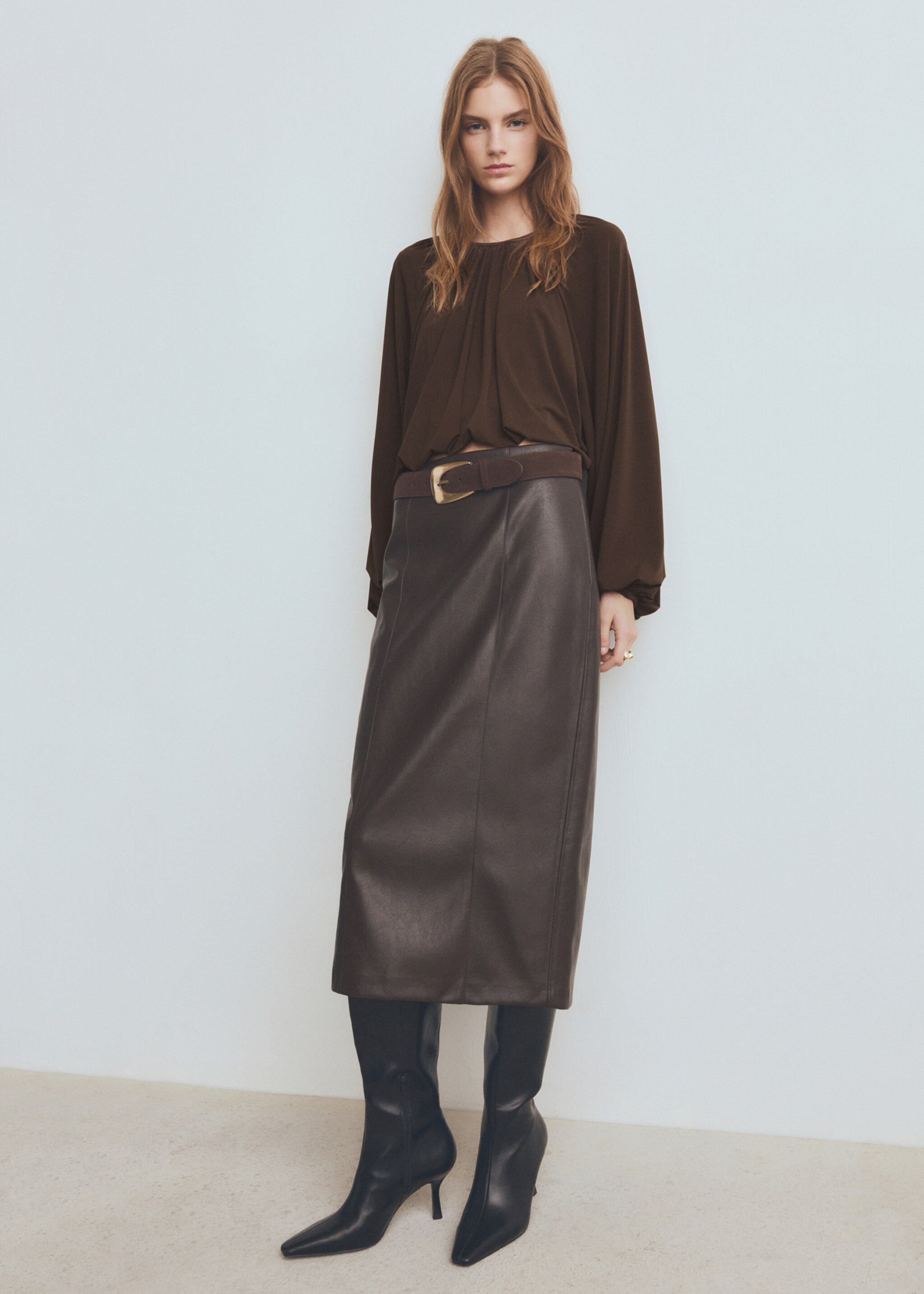 Gathered blouse with round neckline - General plane, Brown. Ref: 27071301-00.