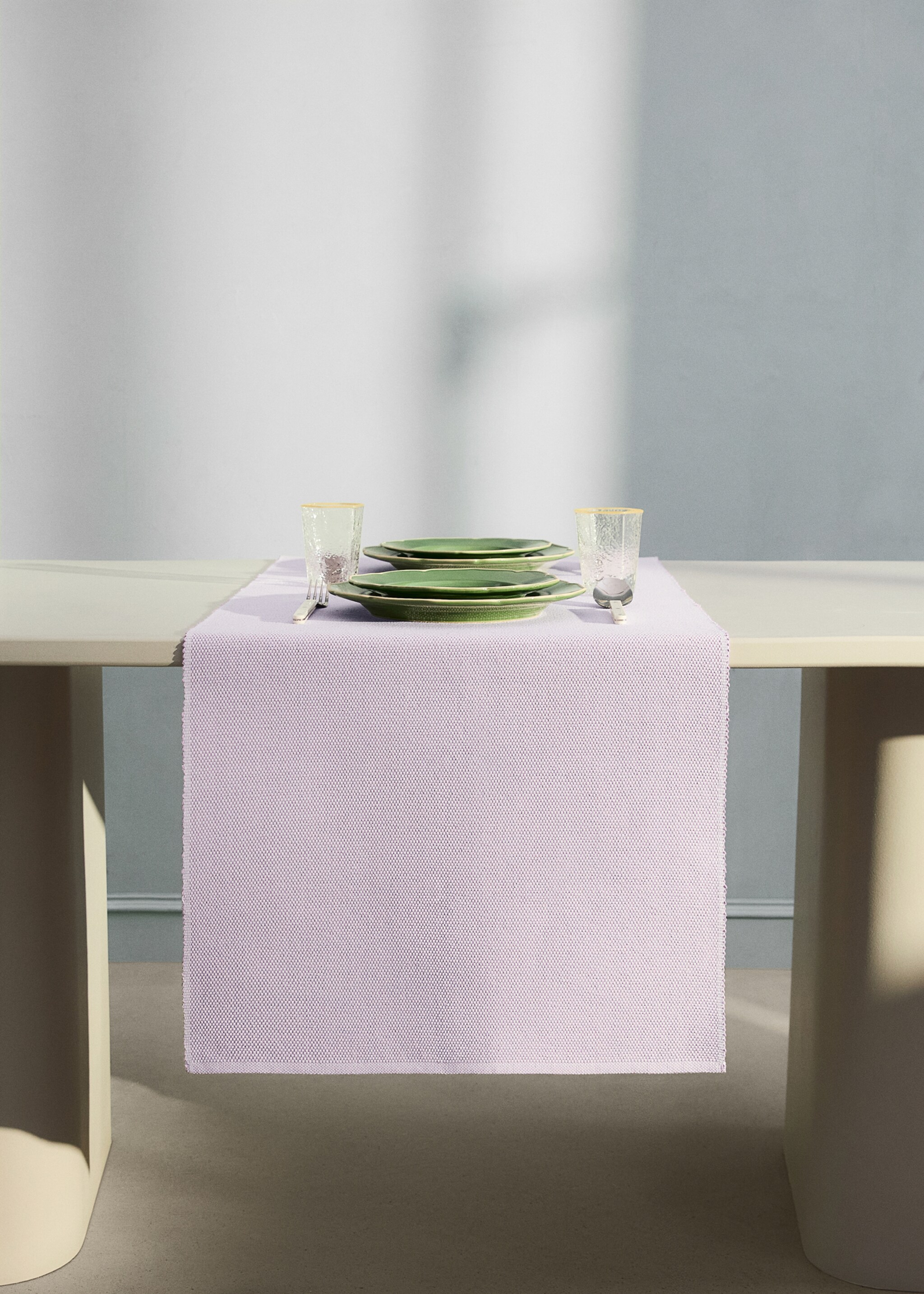 Cotton table runner with melange effect - General plane, Lilac. Ref: 27071309-00.