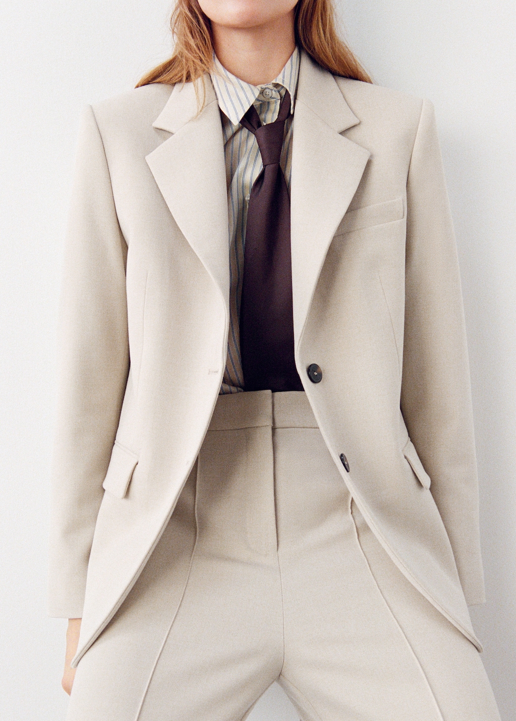 Double-breasted suit blazer - image 2