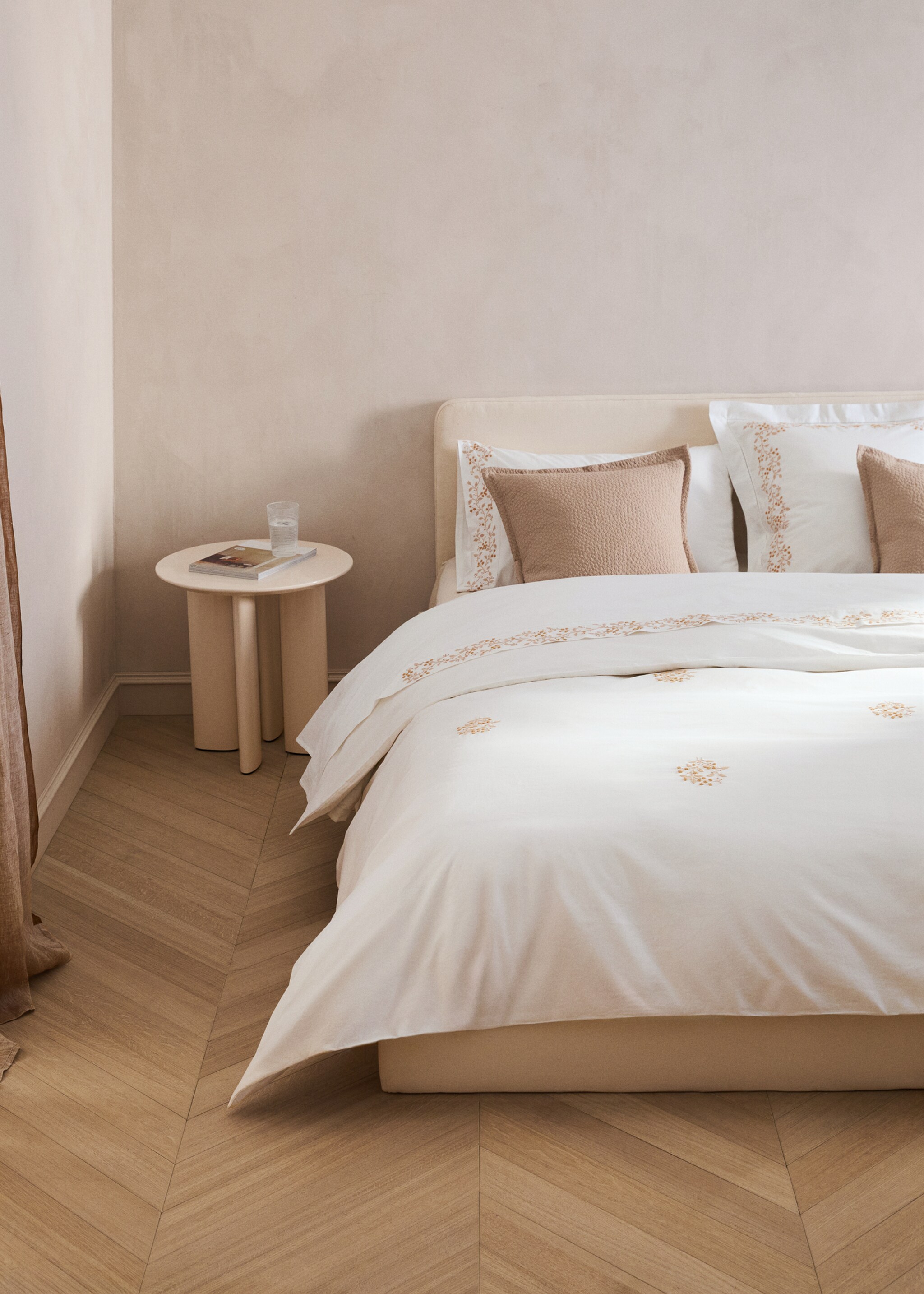 Housse de couette percale de coton broderie fleur lit 90 cm - Plan général, Orange pastel. Ref: 27073721-00.