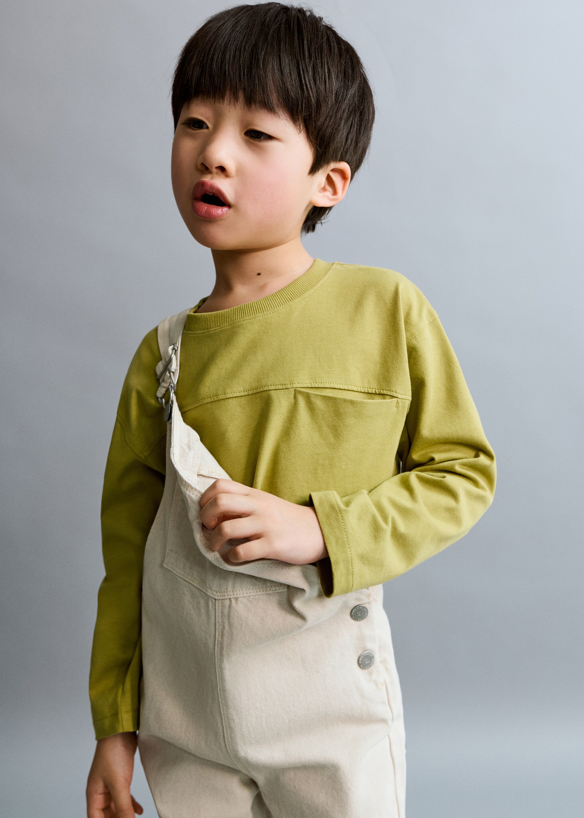 Cotton T-shirt with pocket detail - General plane, Lime. Ref: 27073723-00.