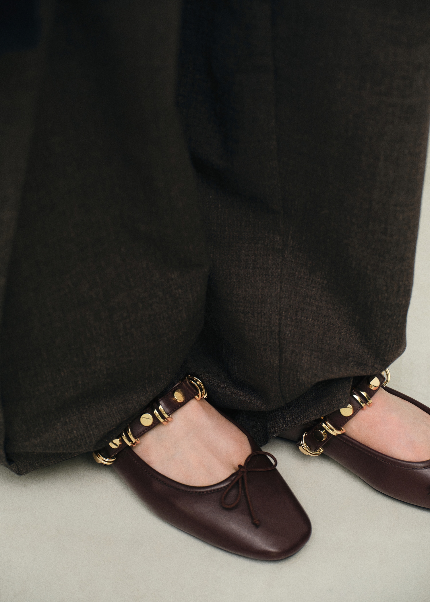 Ballet pump with metallic strap details - General plane