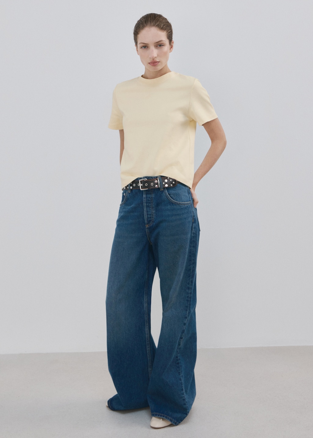 Short-sleeved cotton t-shirt - image 2