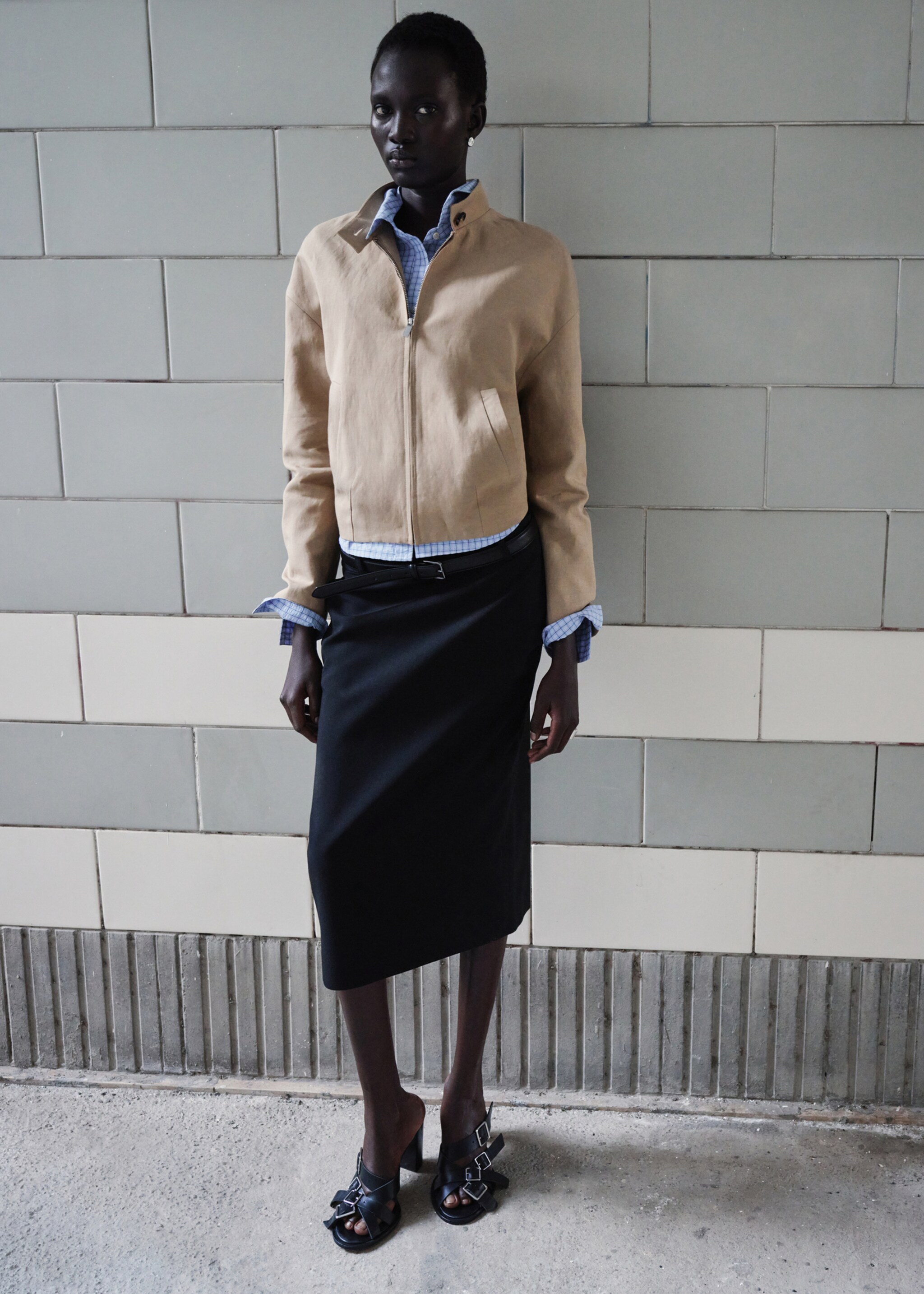 Veste lin col officier - Plan général, Beige. Ref: 27075962-00.