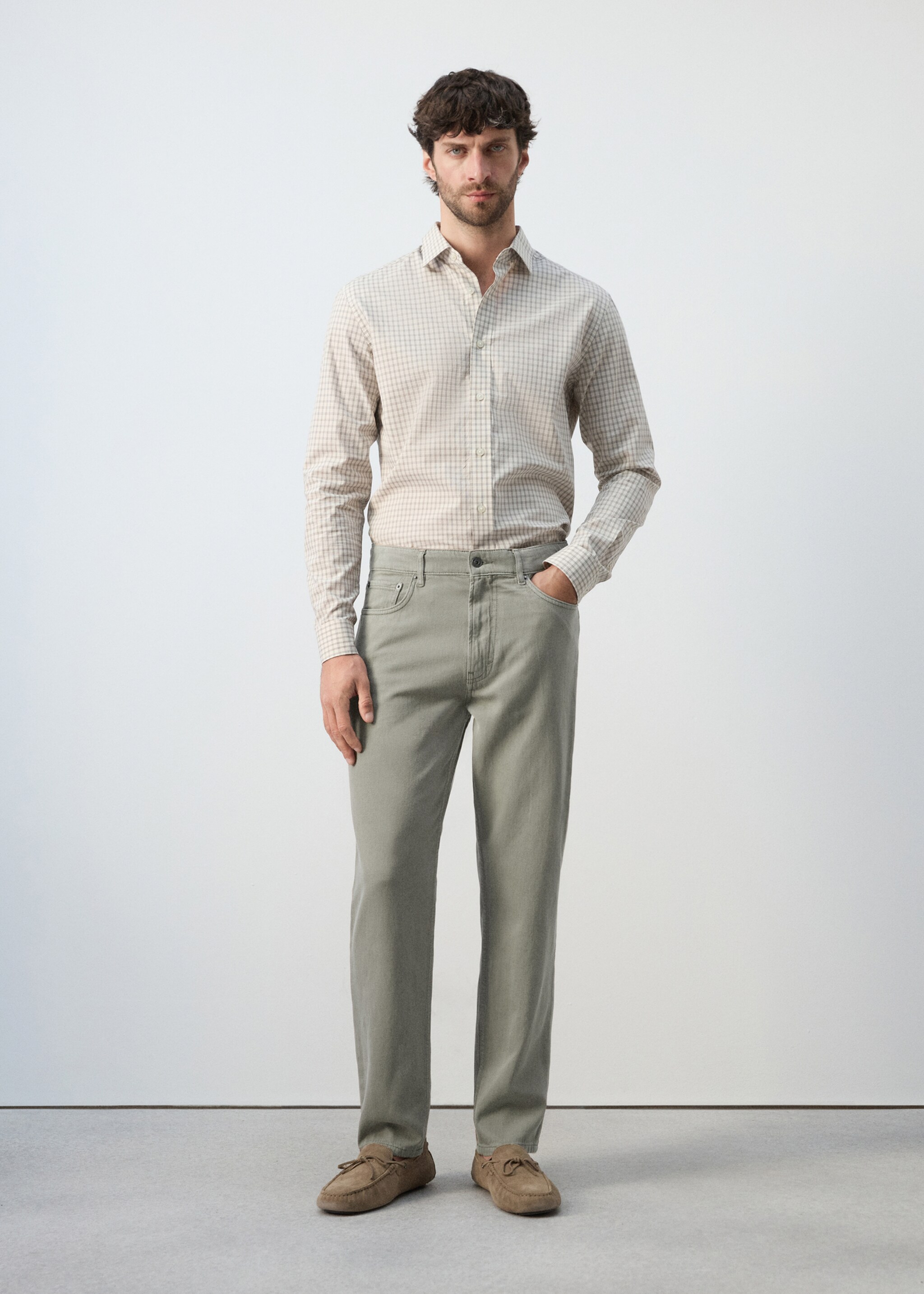 Lori tapered-fit jeans - General plane, Mink Grey. Ref: 27075983-00.